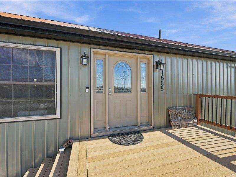 1665 Gray Blvd. Property Photo 7