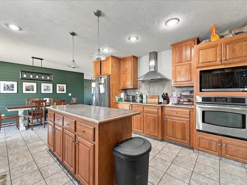 1665 Gray Blvd. Property Photo 12