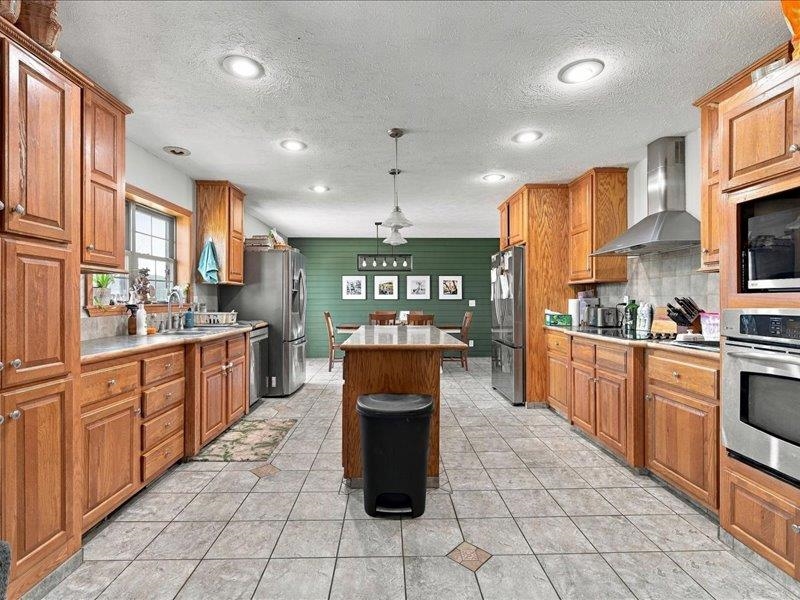 1665 Gray Blvd. Property Photo 13