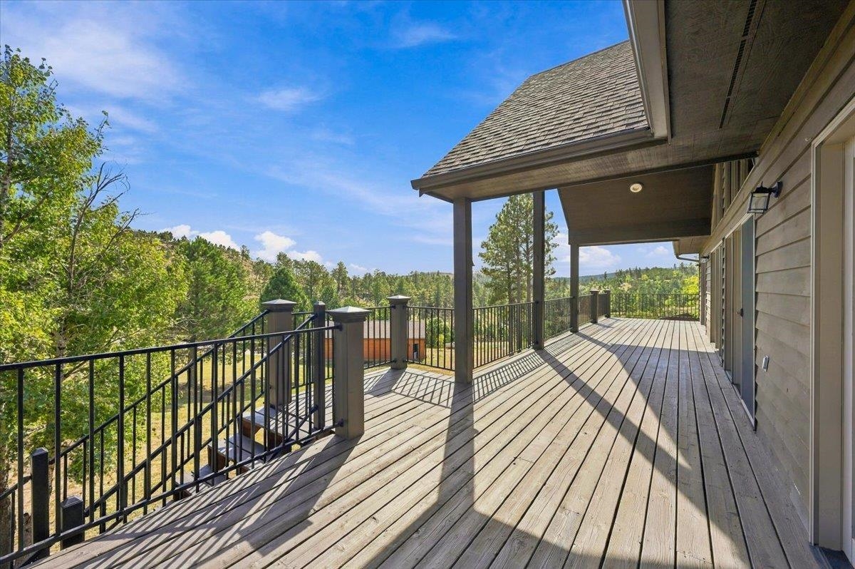 15353 Canyon Trl Property Photo 3