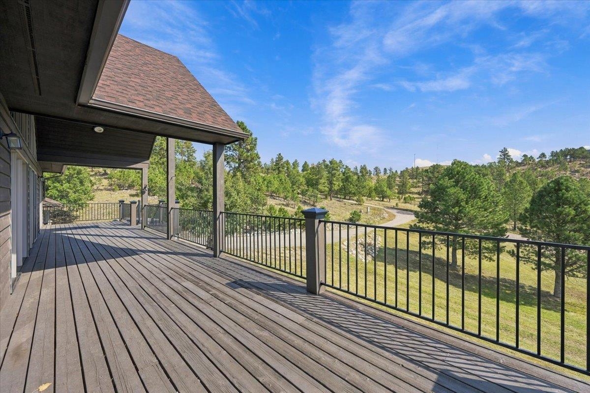 15353 Canyon Trl Property Photo 4