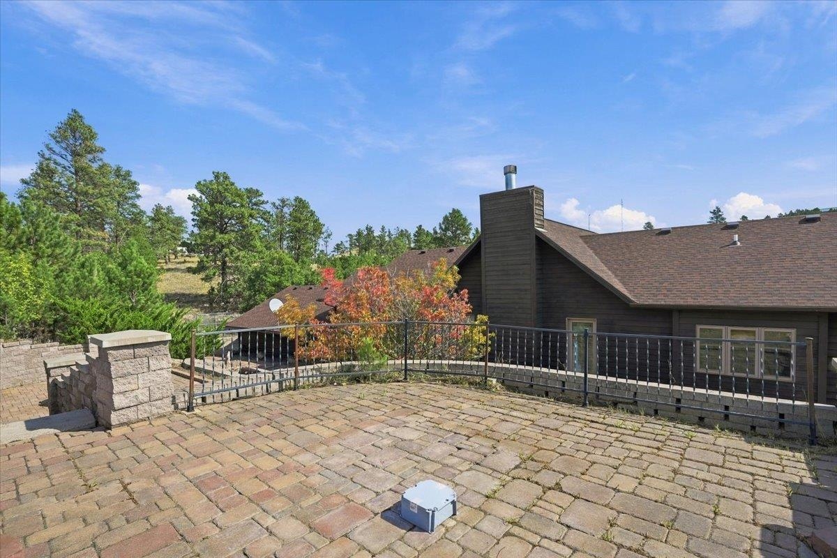15353 Canyon Trl Property Photo 7
