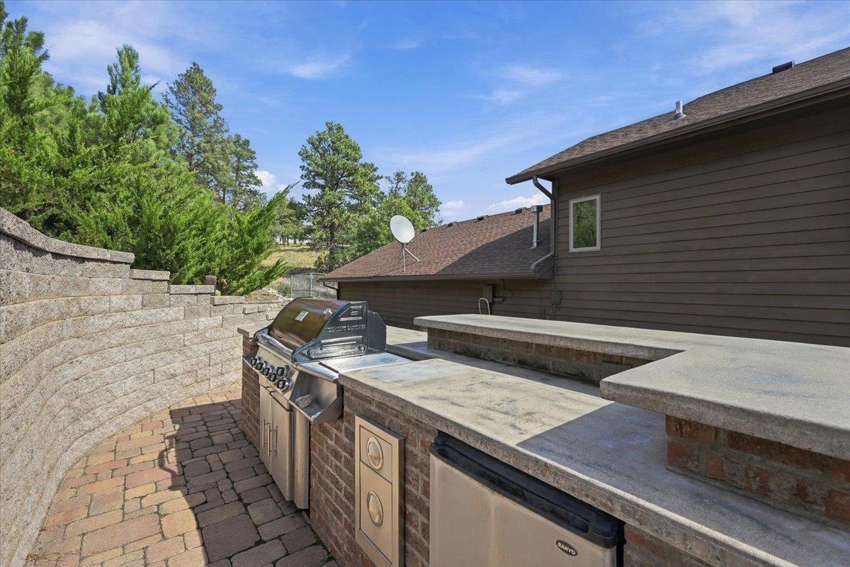 15353 Canyon Trl Property Photo 8
