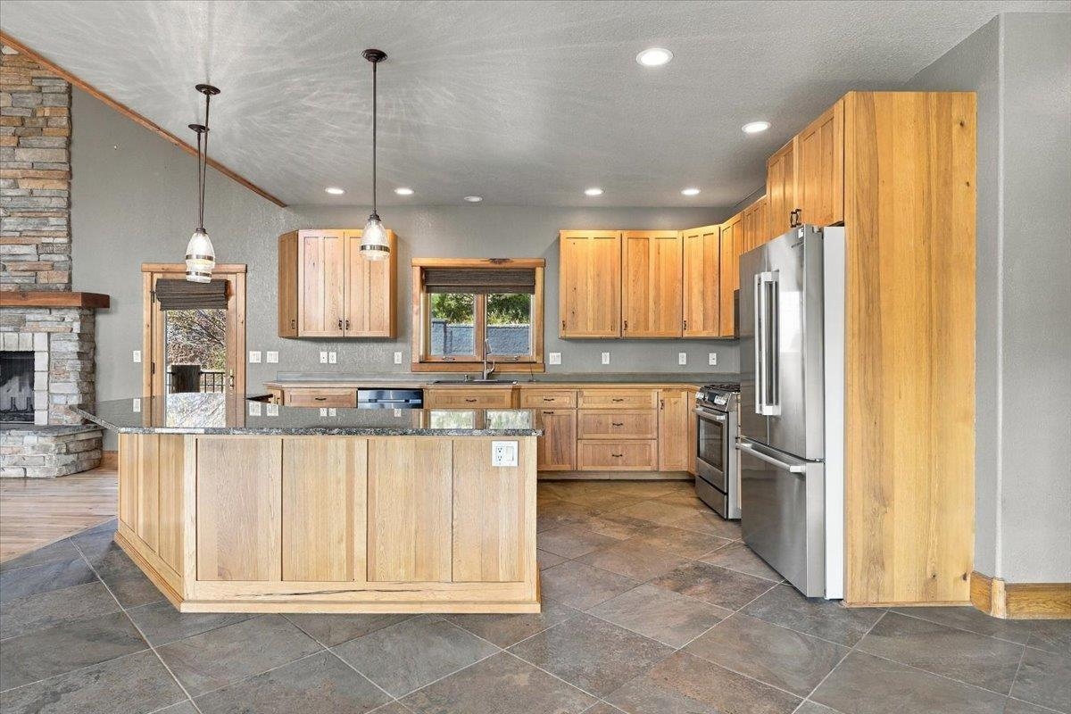 15353 Canyon Trl Property Photo 17