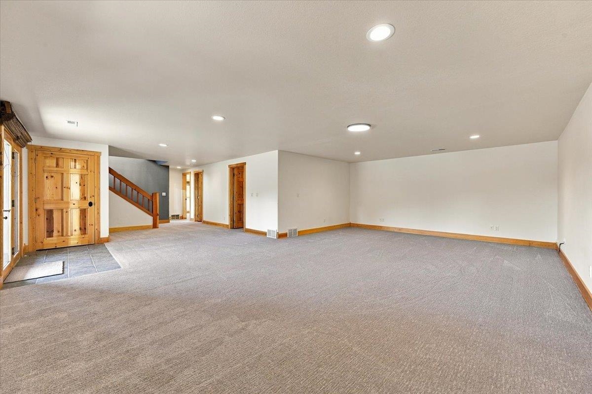 15353 Canyon Trl Property Photo 23