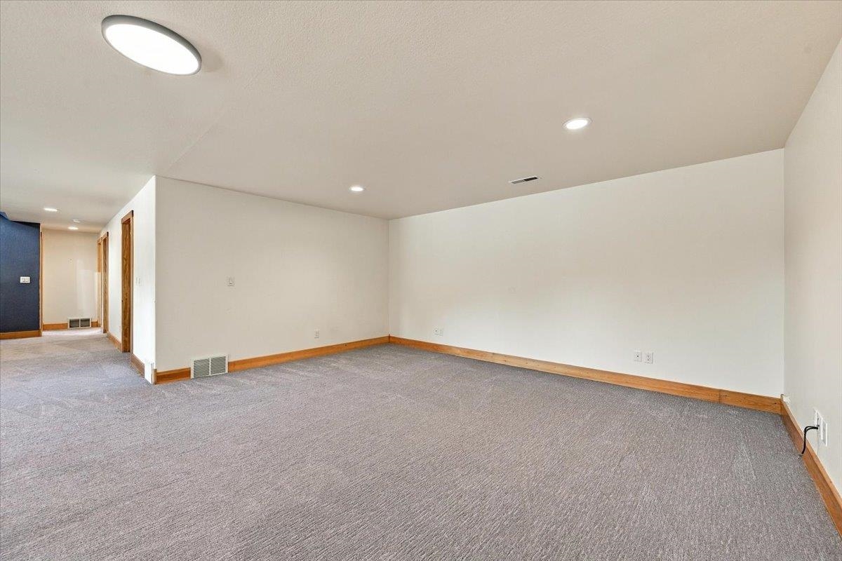 15353 Canyon Trl Property Photo 25