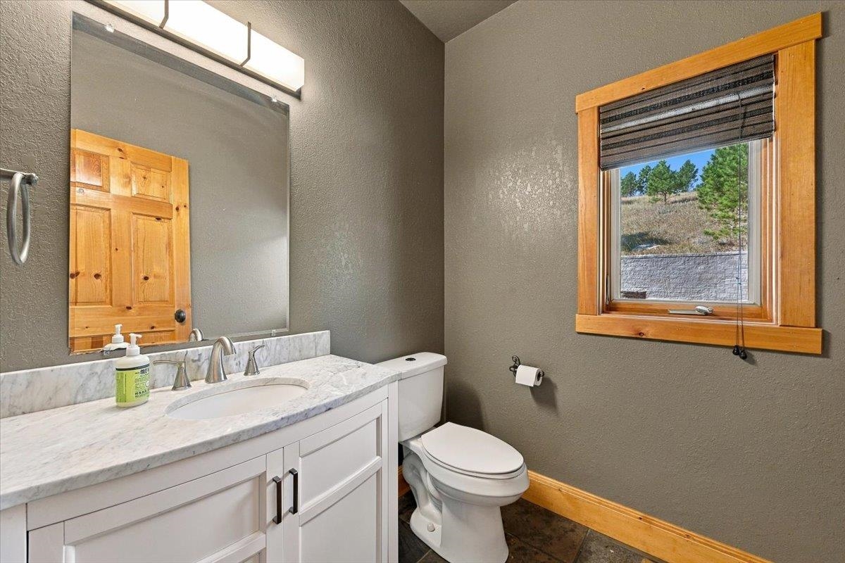 15353 Canyon Trl Property Photo 29