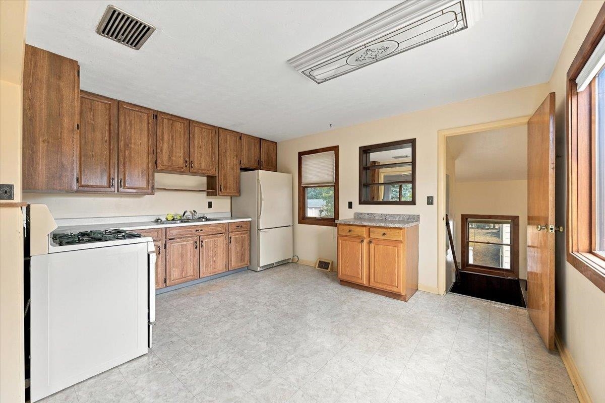 1820 Fulton Street Property Photo 4
