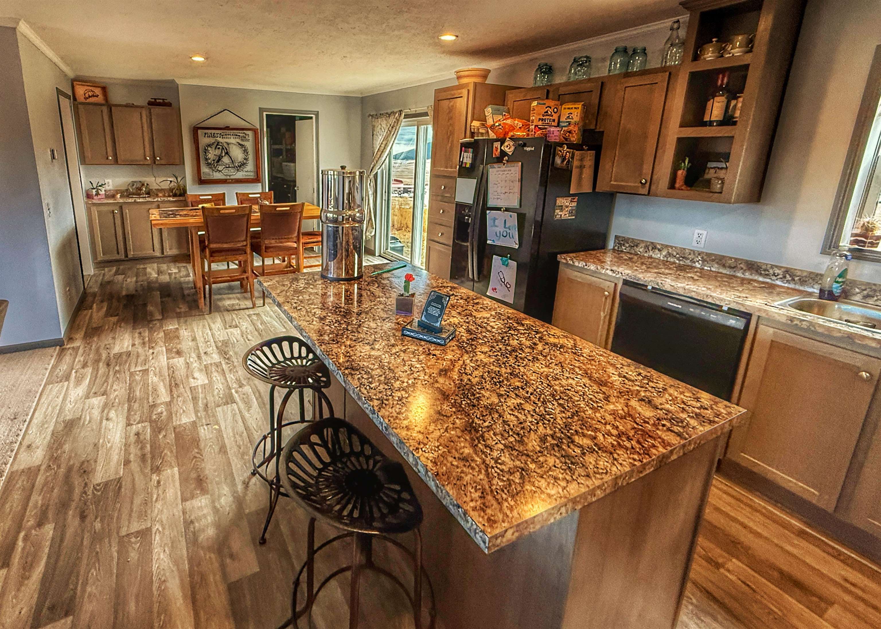 5 High Noon Court Property Photo 1