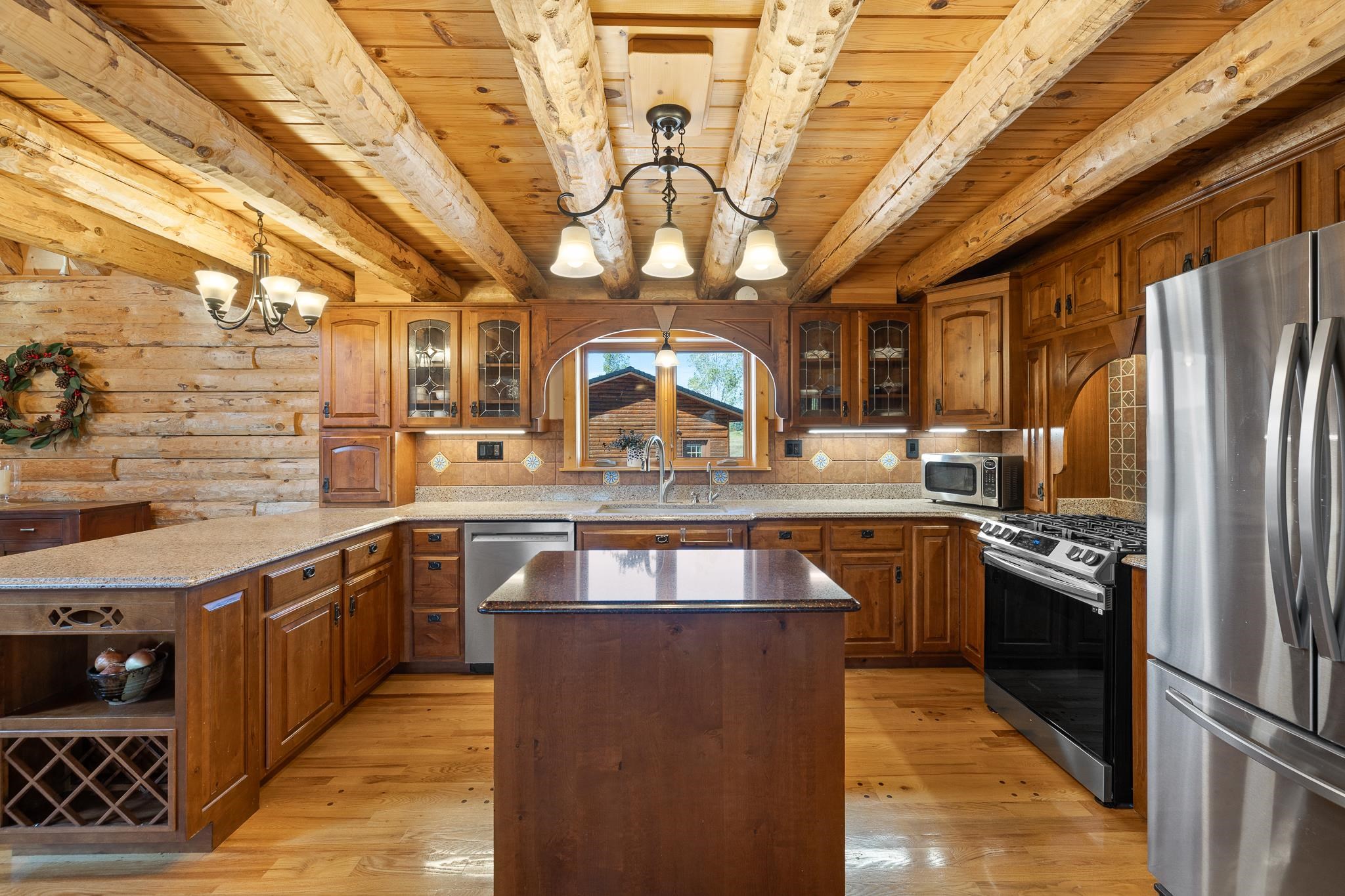 28025 Cascade Road Property Photo 9