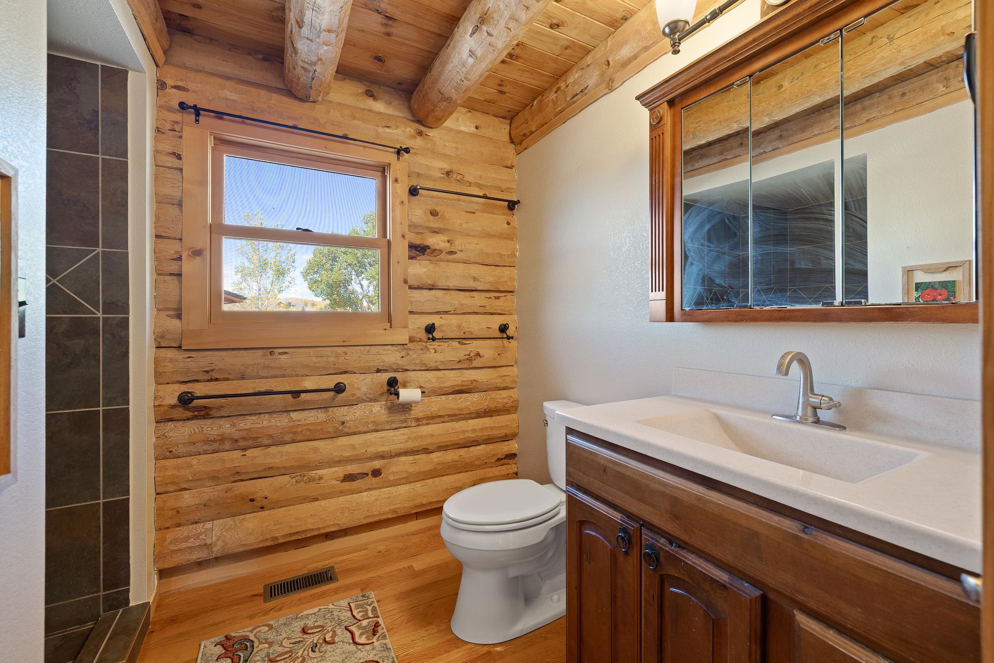 28025 Cascade Road Property Photo 13
