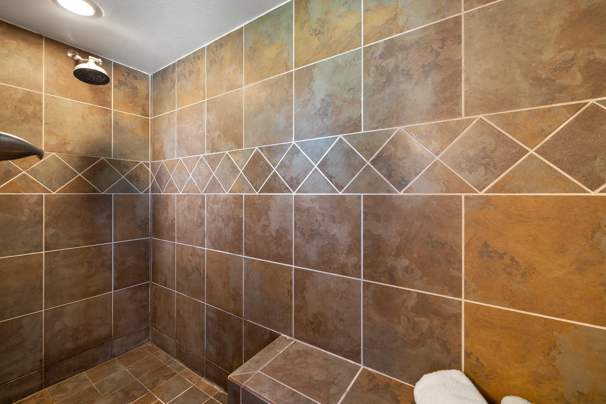 28025 Cascade Road Property Photo 14