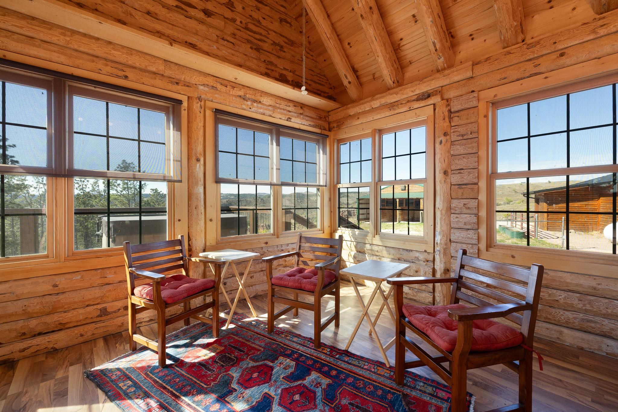 28025 Cascade Road Property Photo 15