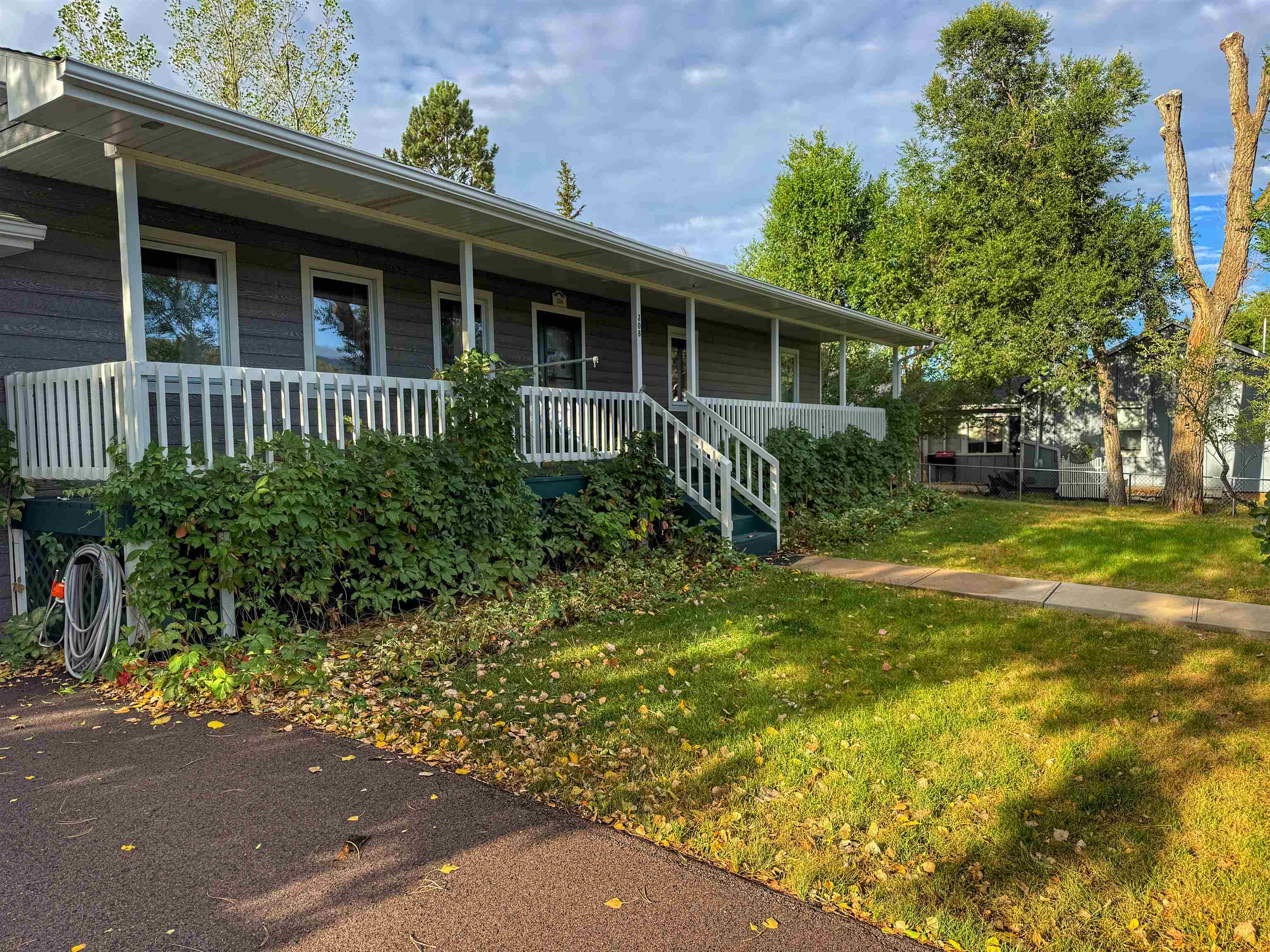 308 E Thompson Property Photo 28