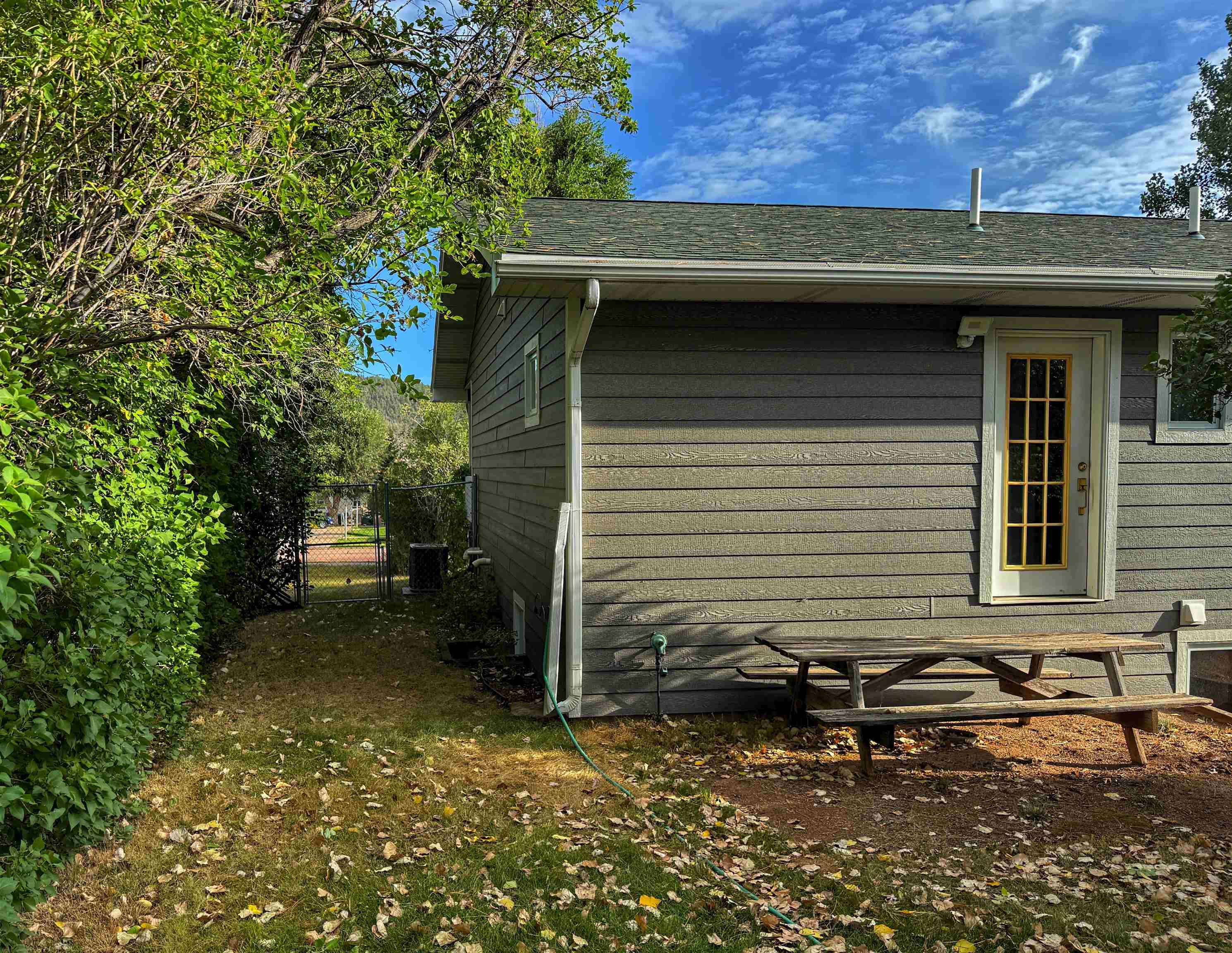 308 E Thompson Property Photo 32