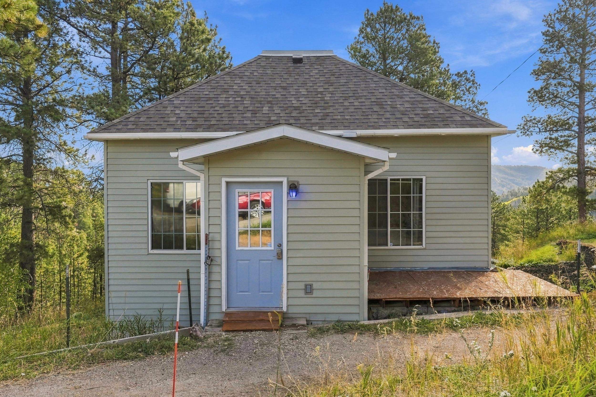 720 Barclay Avenue Property Photo 1