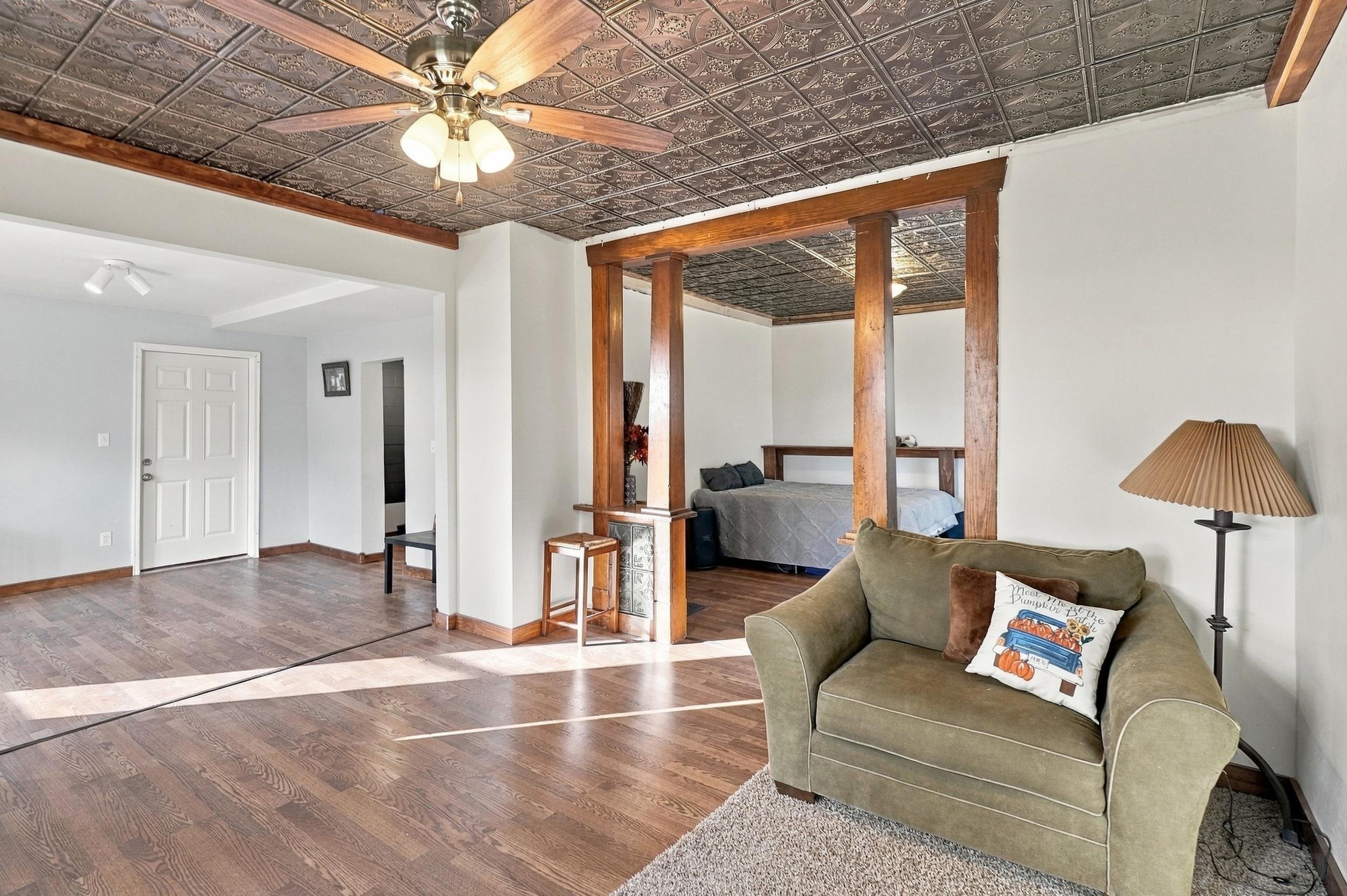 720 Barclay Avenue Property Photo 22
