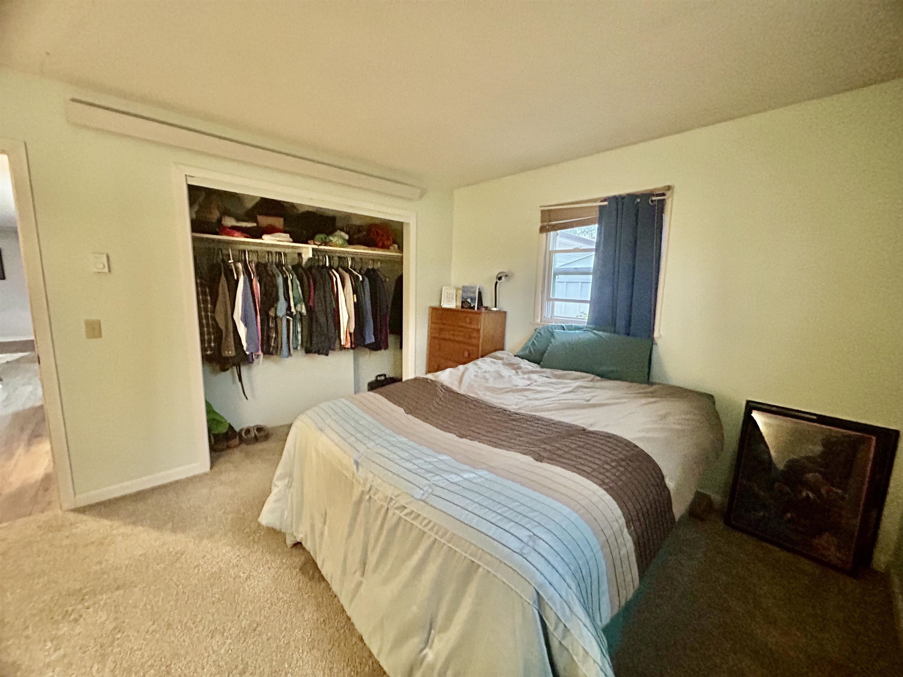 2812 Oak Property Photo 9