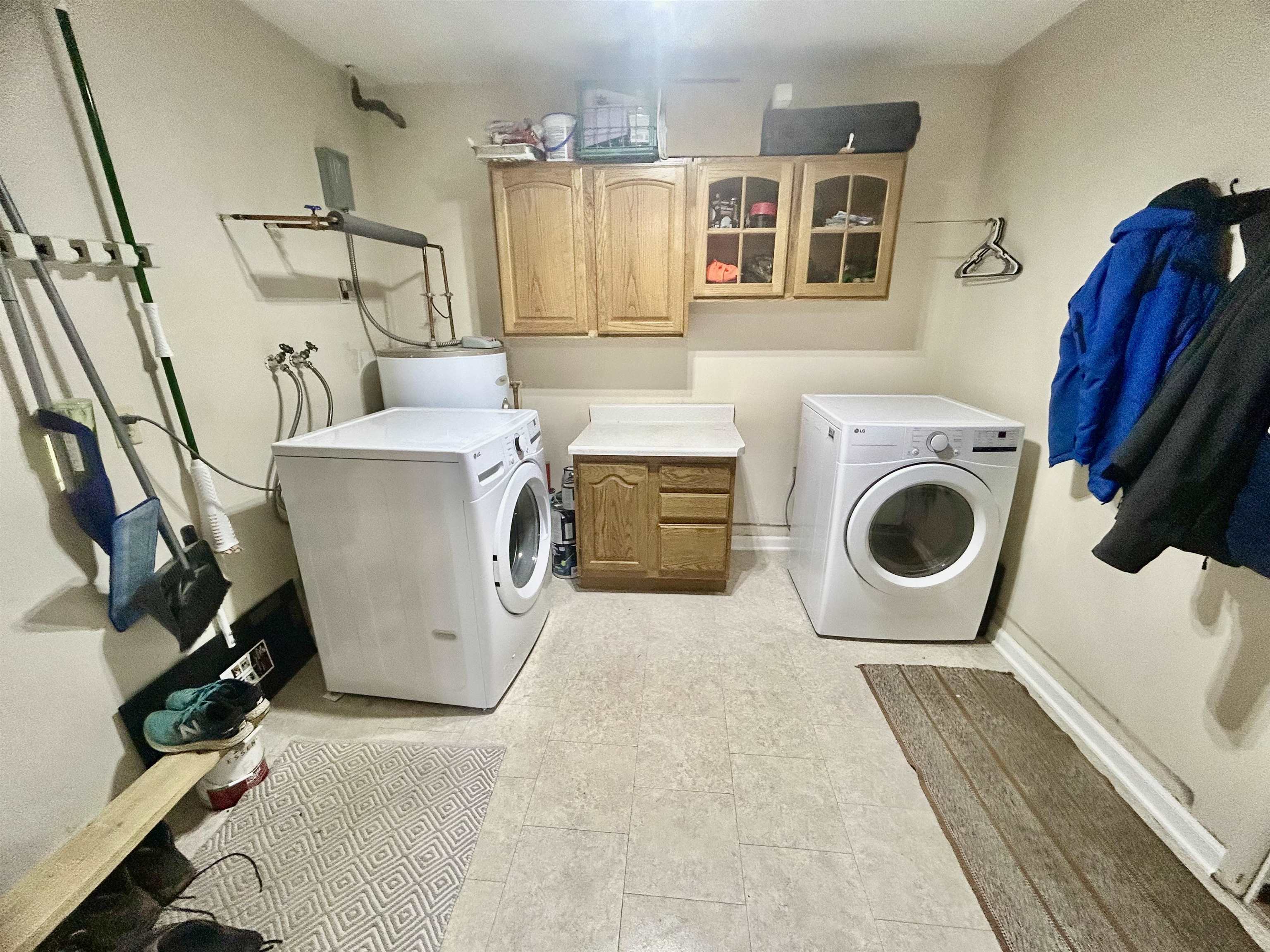 2812 Oak Property Photo 14