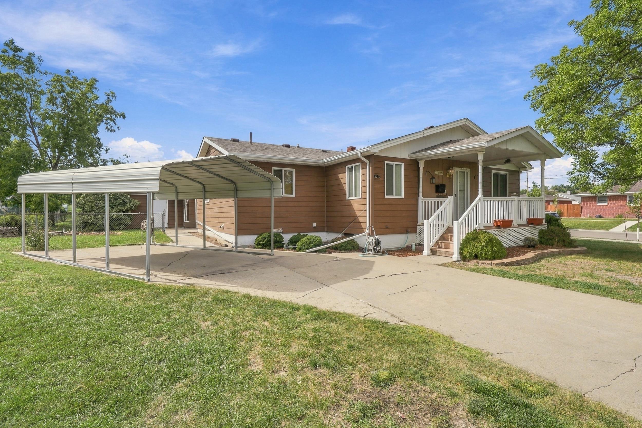 2209 Michigan Avenue Property Photo 1