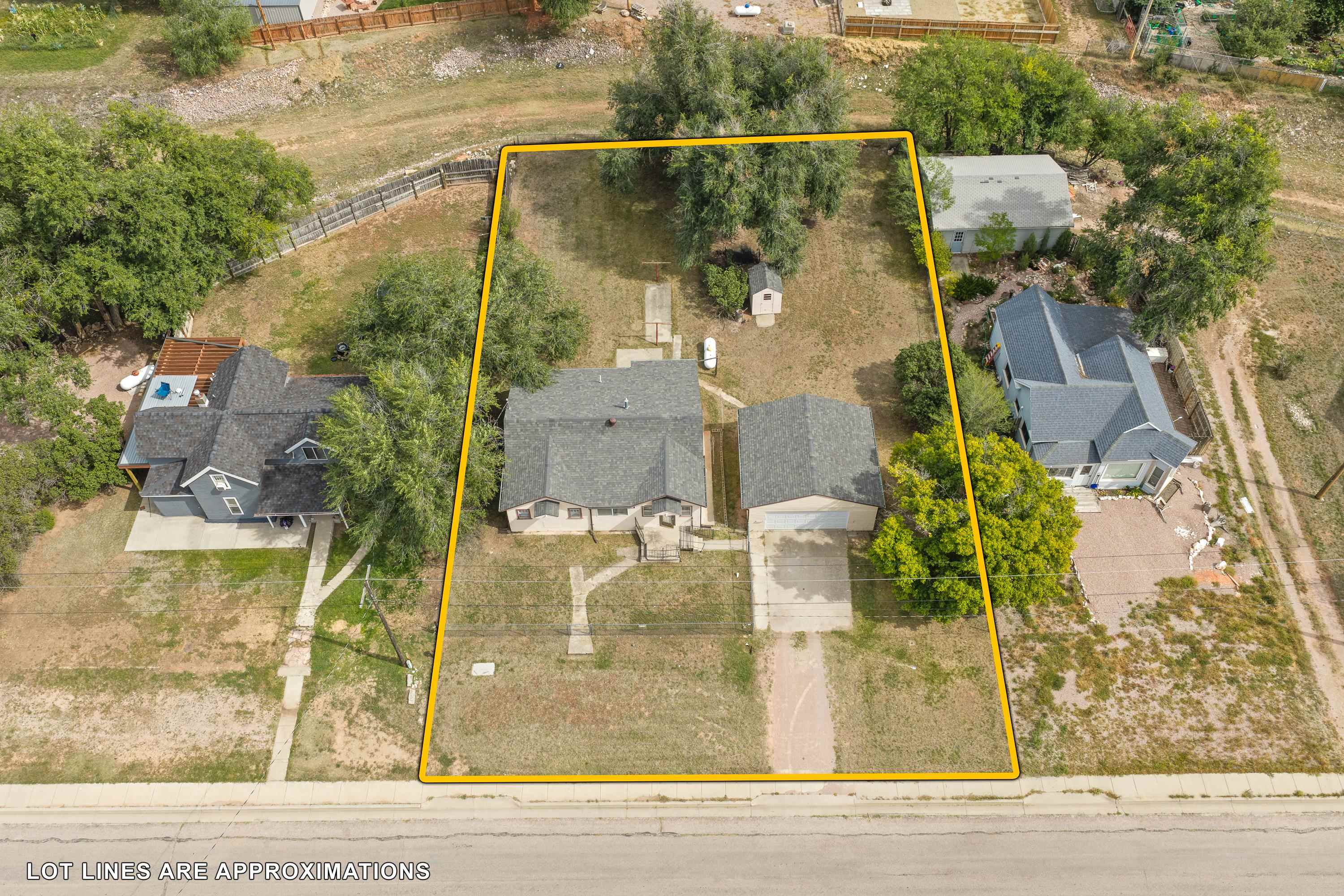 1423 Evans Street Property Photo 3