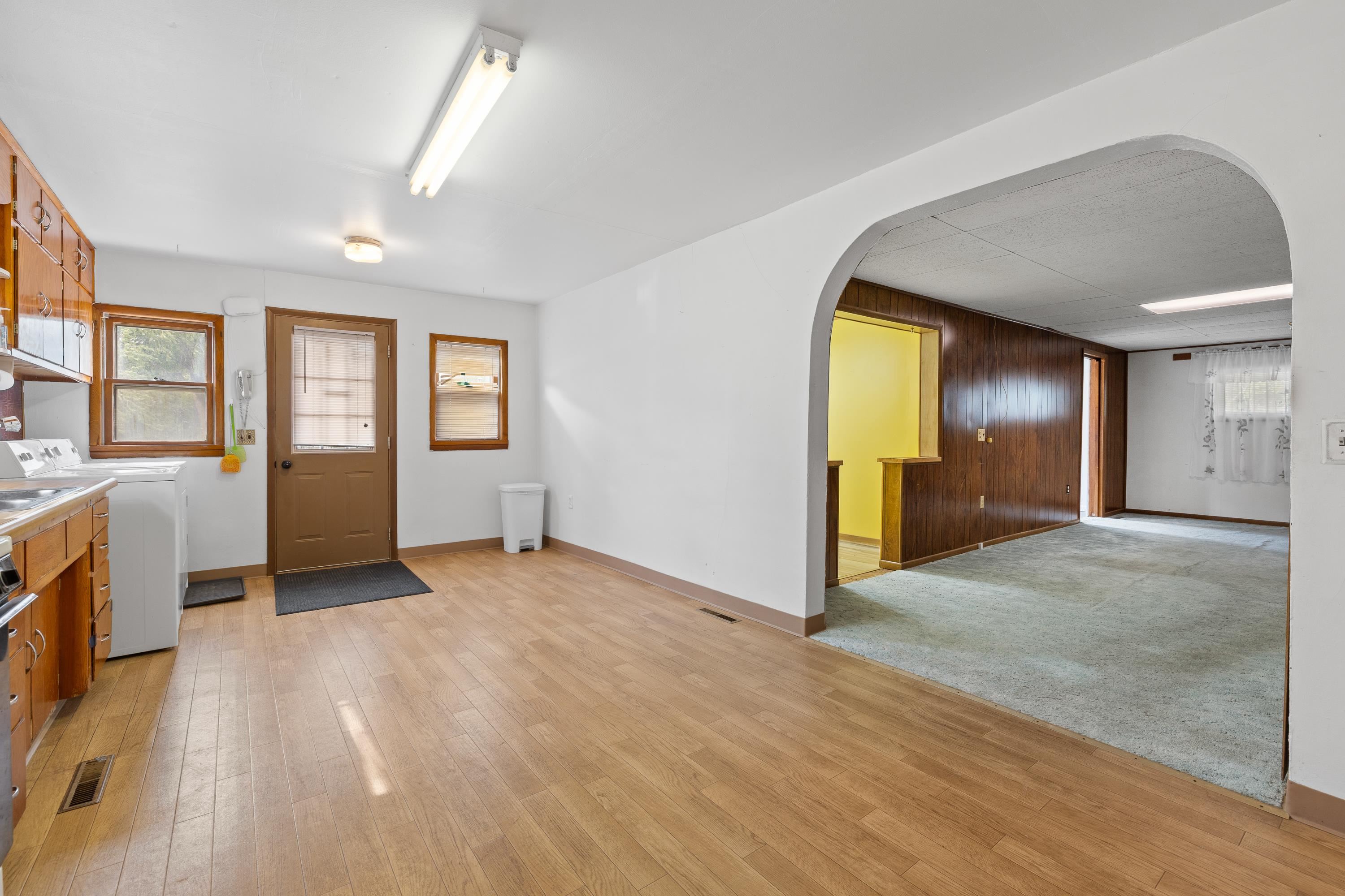 1423 Evans Street Property Photo 6