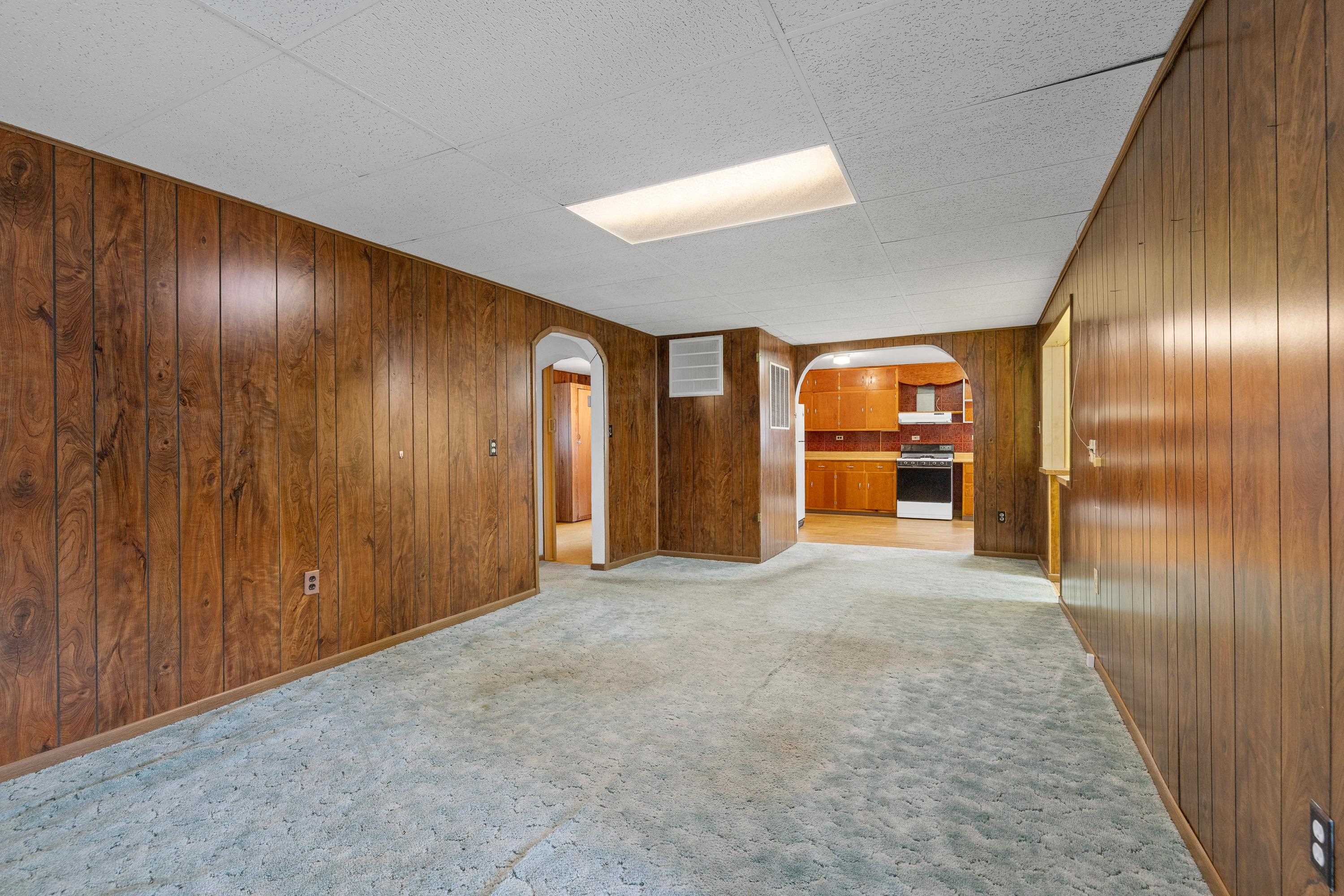 1423 Evans Street Property Photo 7
