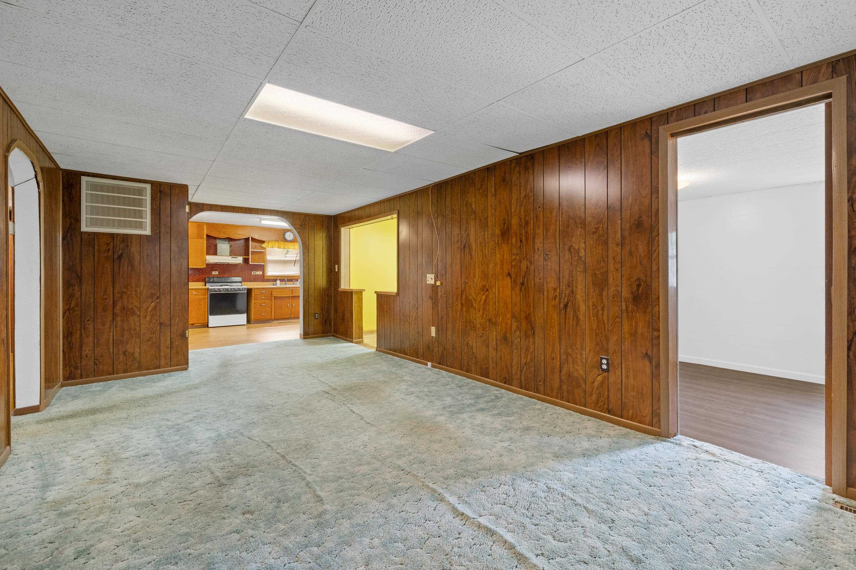 1423 Evans Street Property Photo 10