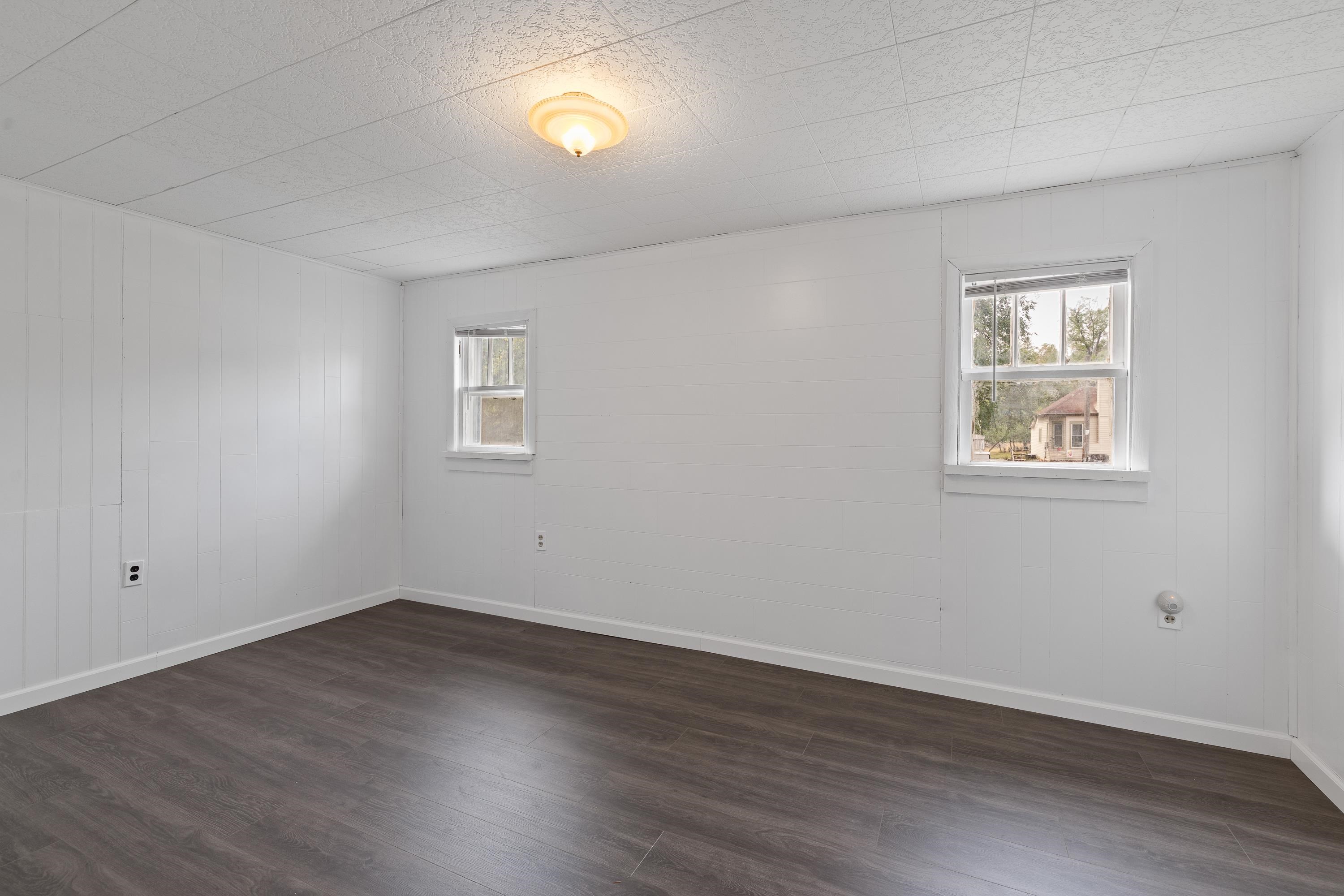 1423 Evans Street Property Photo 12