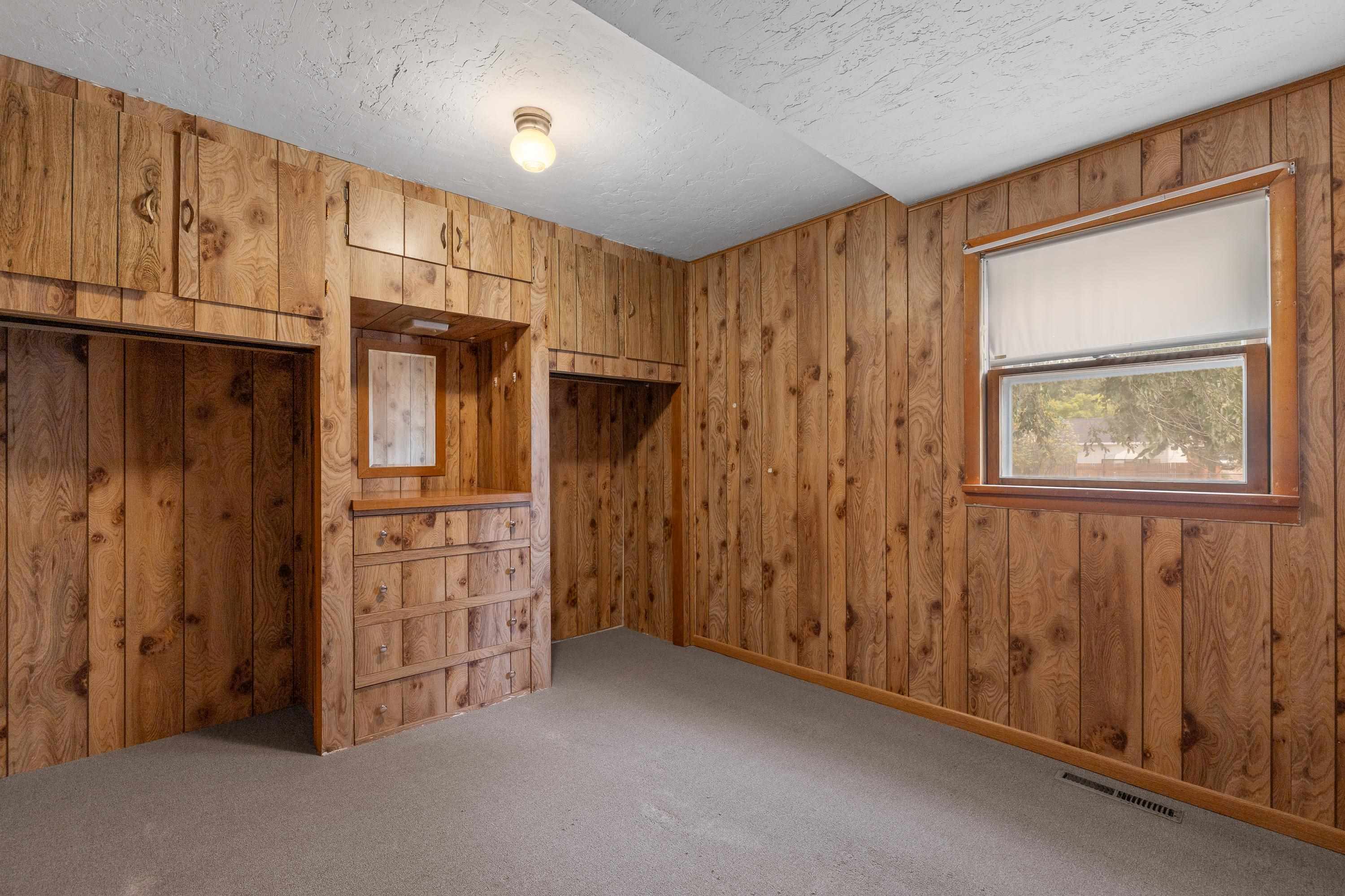 1423 Evans Street Property Photo 14