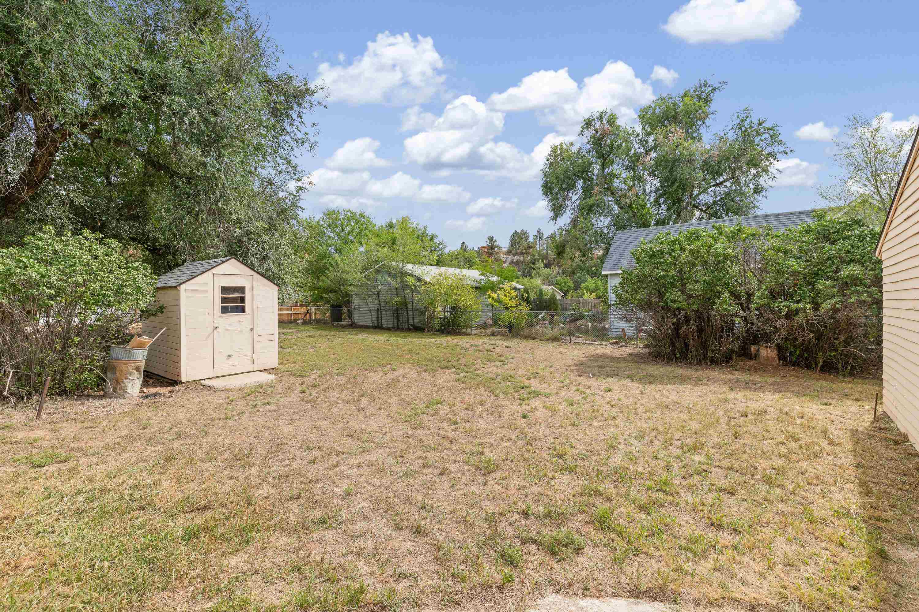 1423 Evans Street Property Photo 18