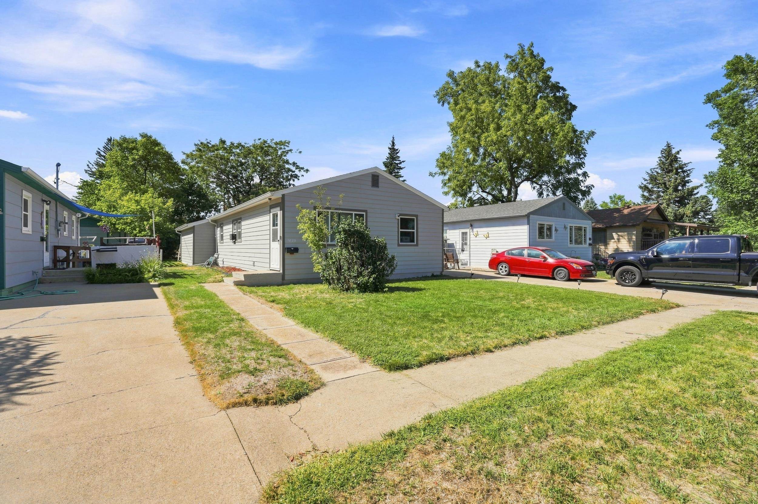 1829 Baldwin Street Property Photo 3