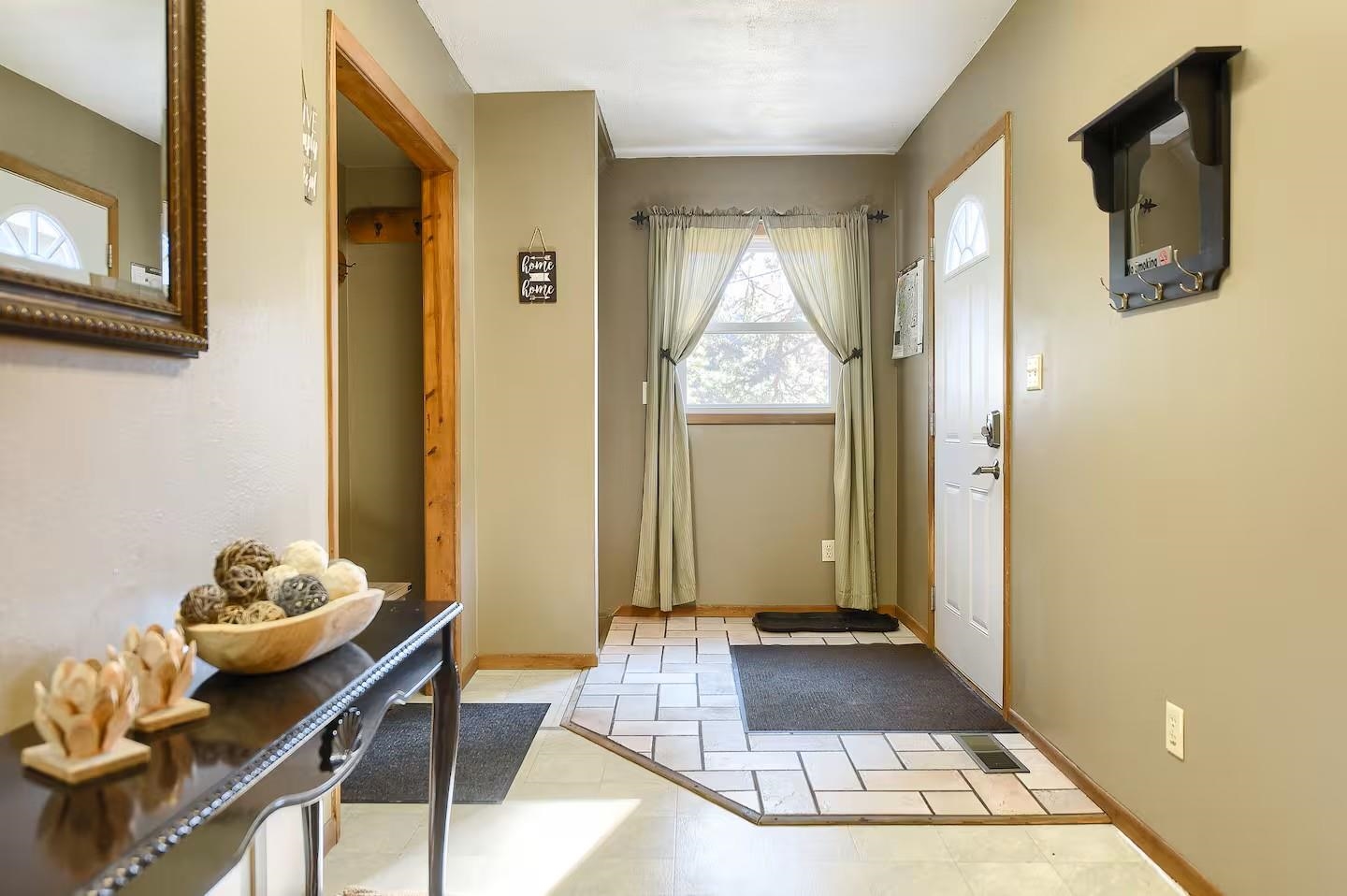 34 Park Avenue Property Photo 6