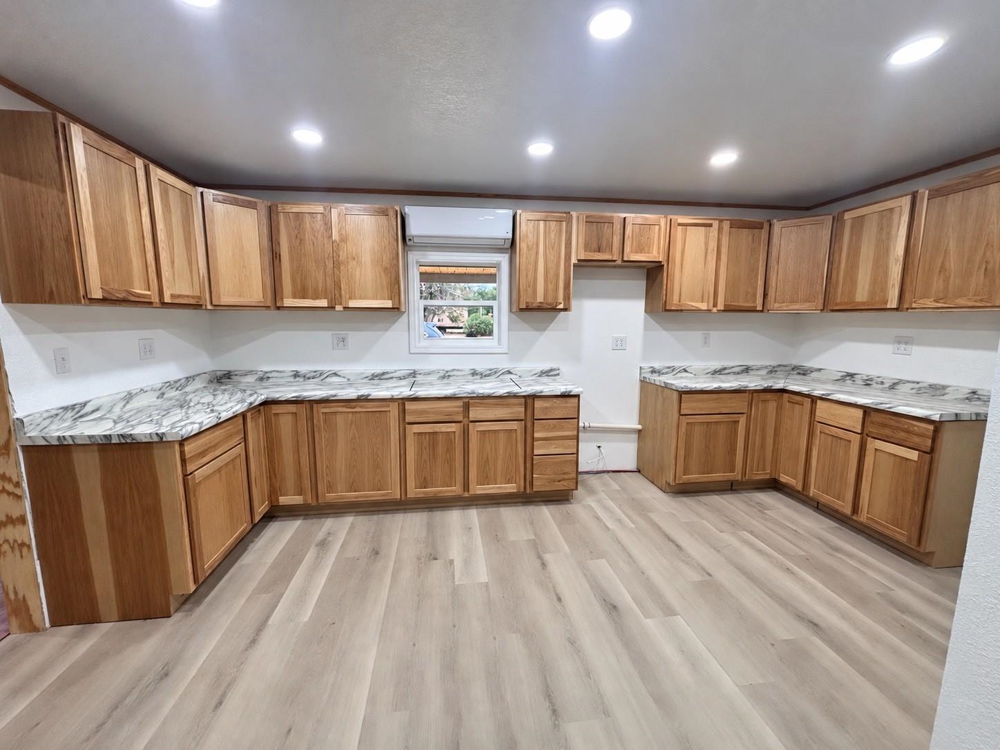 410 1st Street Property Photo 2