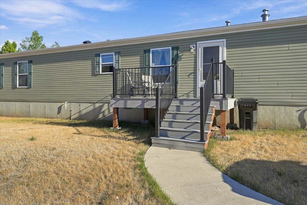 1308 Foothills Drive Property Photo 2