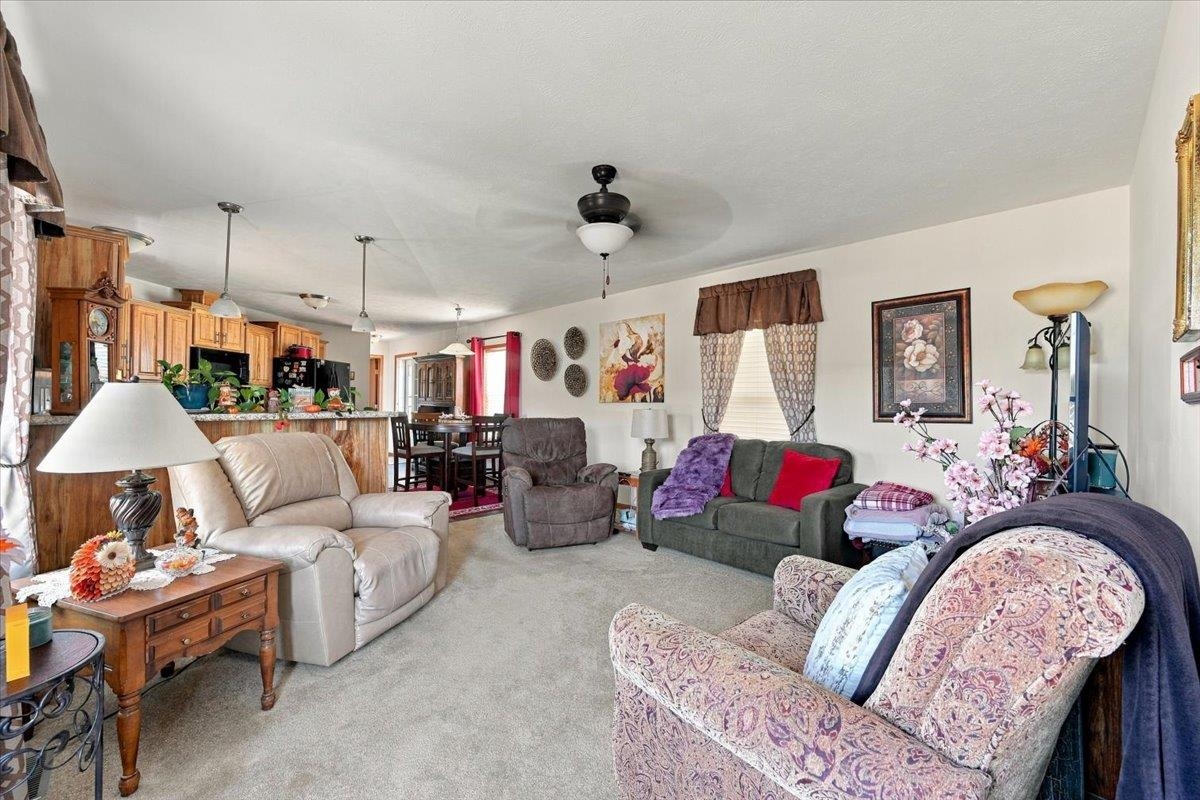 1308 Foothills Drive Property Photo 4