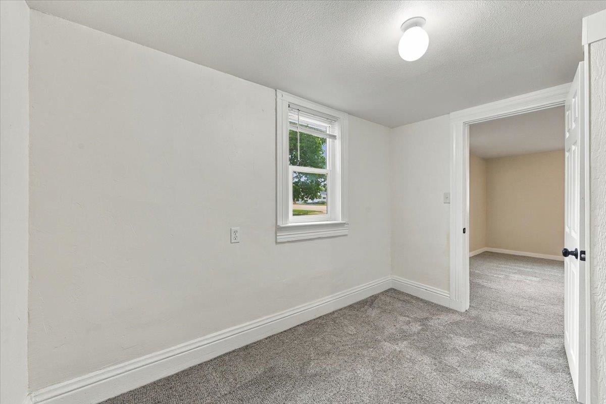 1070 Elkhorn Street Property Photo 12