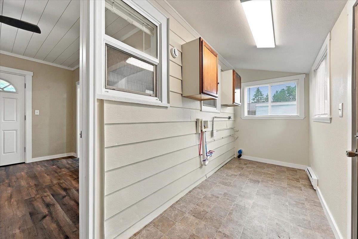 1070 Elkhorn Street Property Photo 20