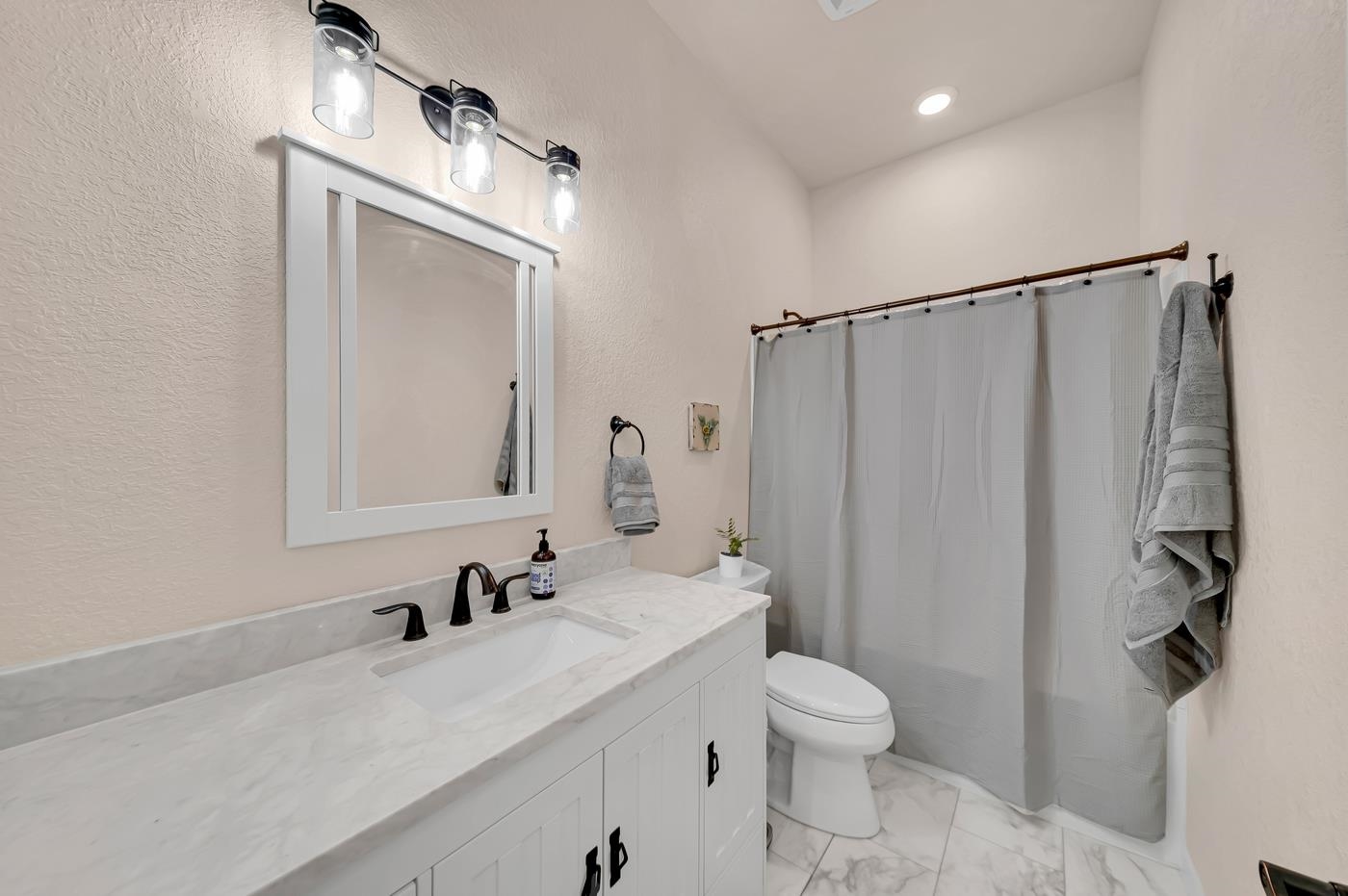 197 Rainbow Ridge Court Property Photo 28
