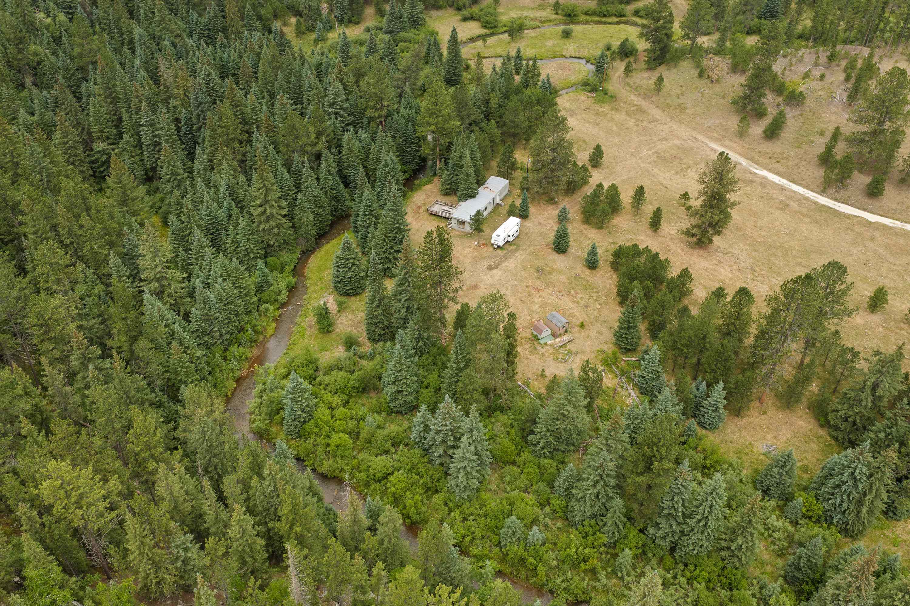 11755 Rochford Road Property Photo 7