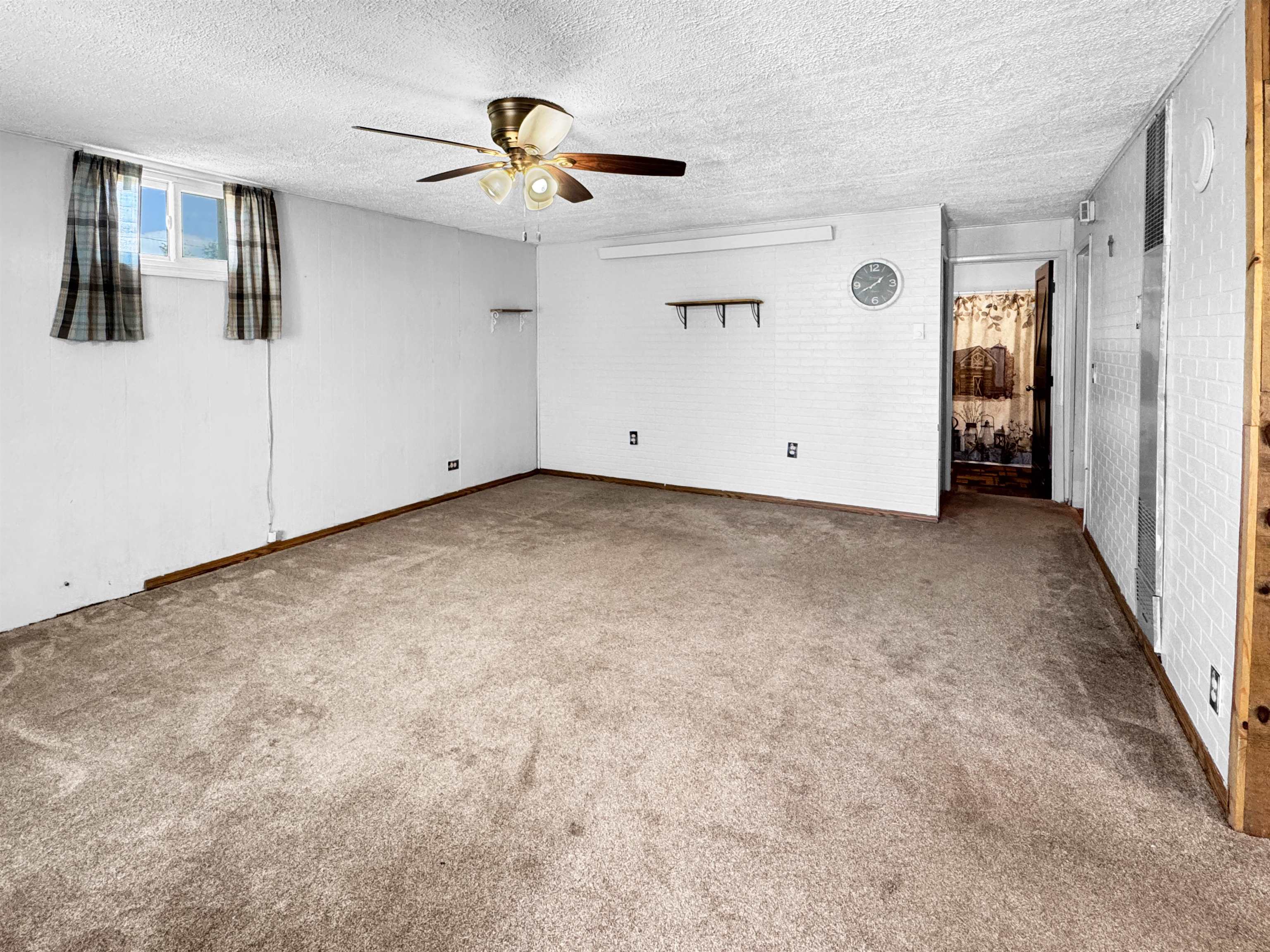 1020 Evanston Avenue Property Photo 13