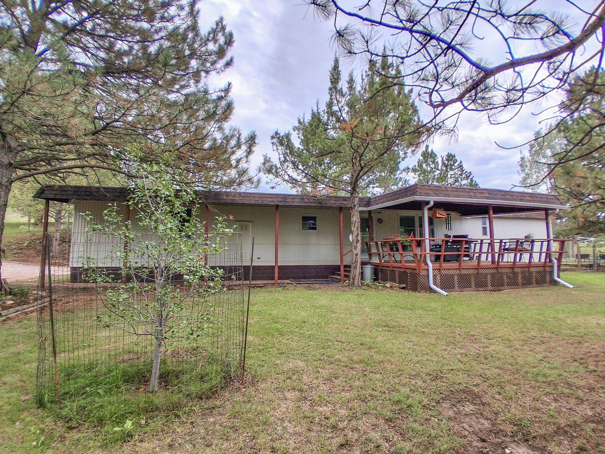 4901 Horse Creek Road Property Photo 2
