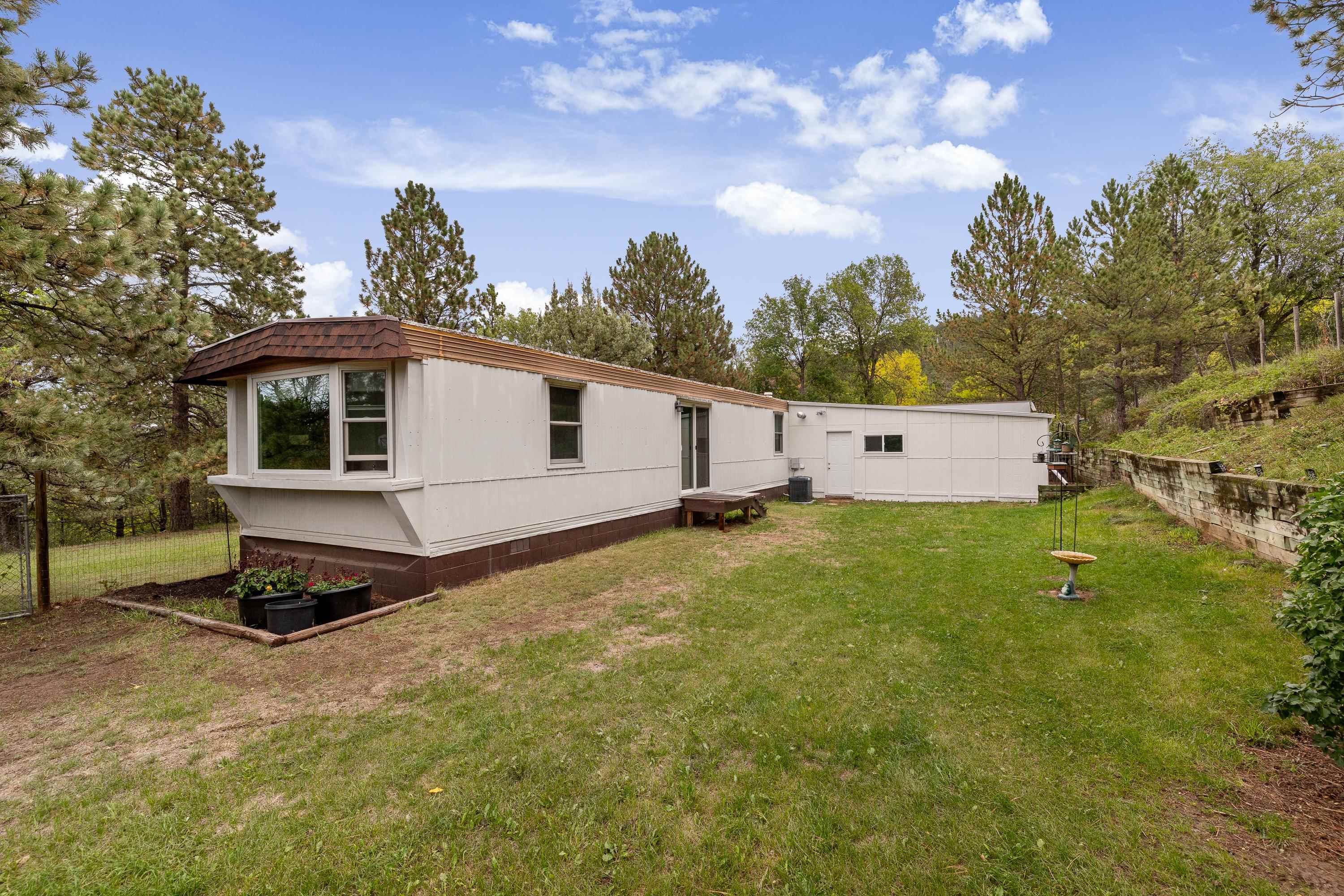 4901 Horse Creek Road Property Photo 16