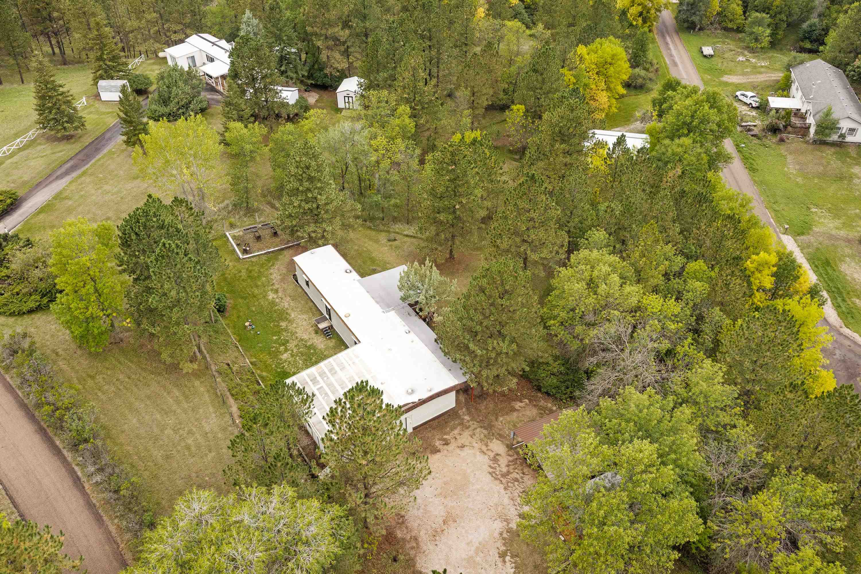 4901 Horse Creek Road Property Photo 22