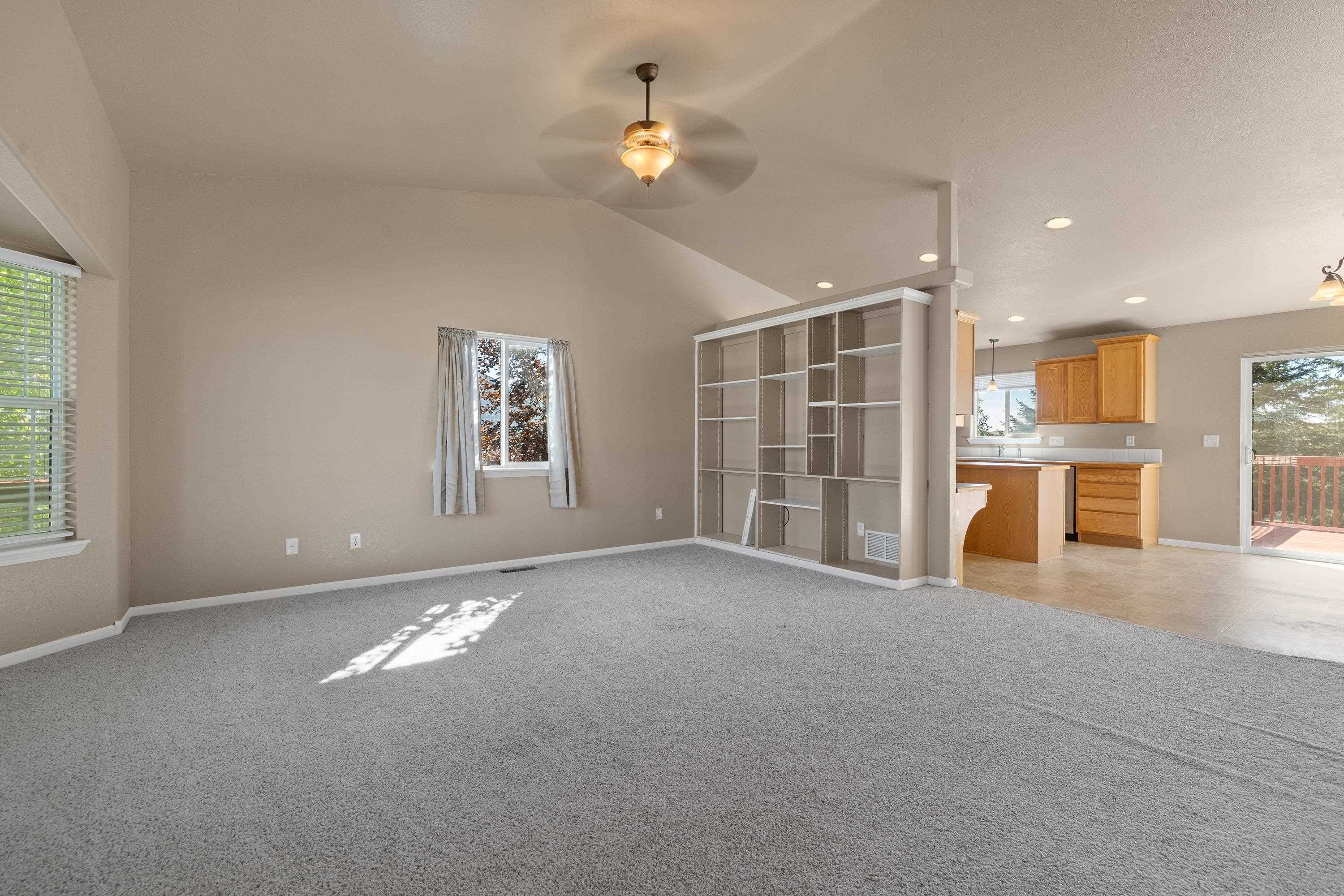 4317 Donegal Way Property Photo 3
