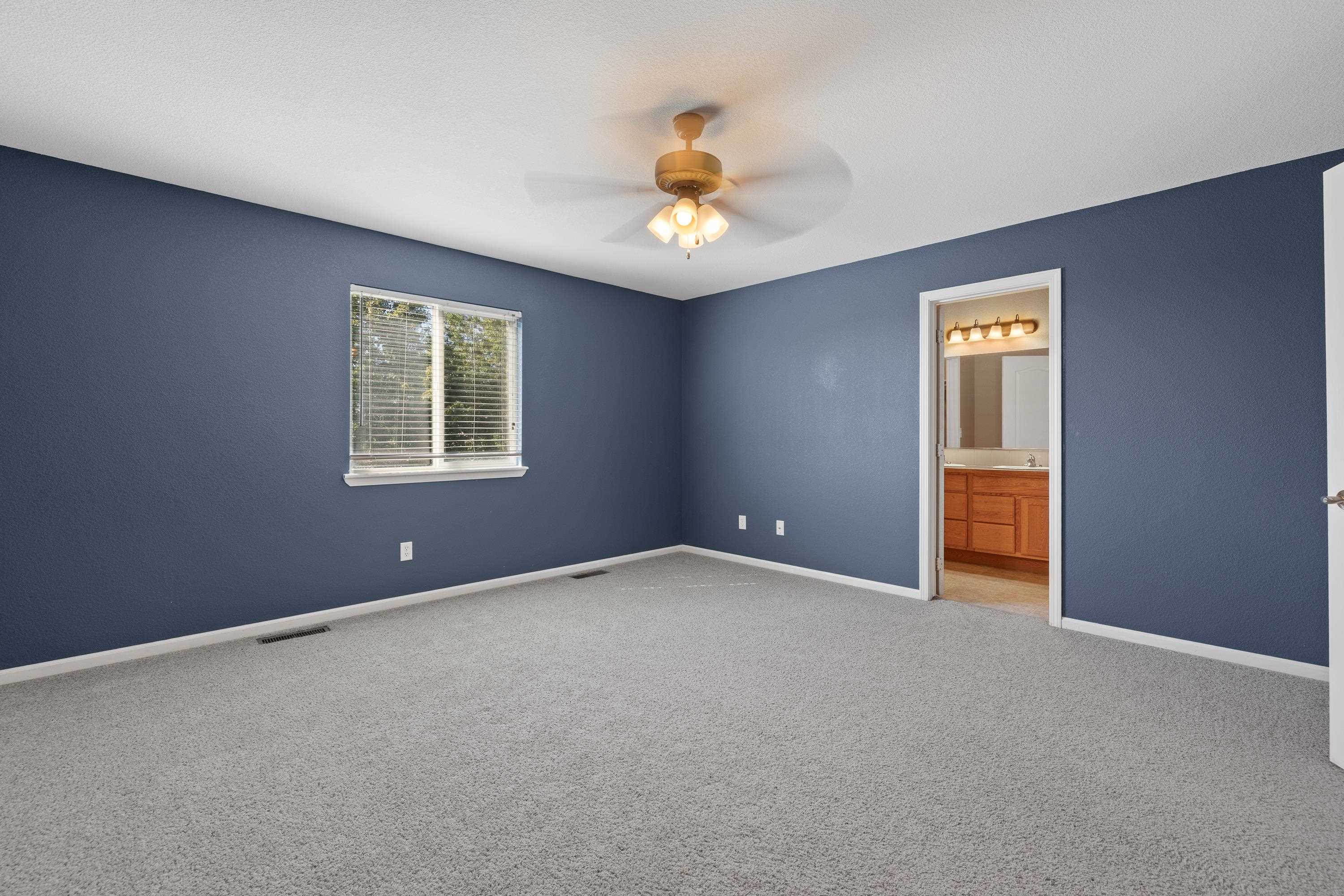 4317 Donegal Way Property Photo 12