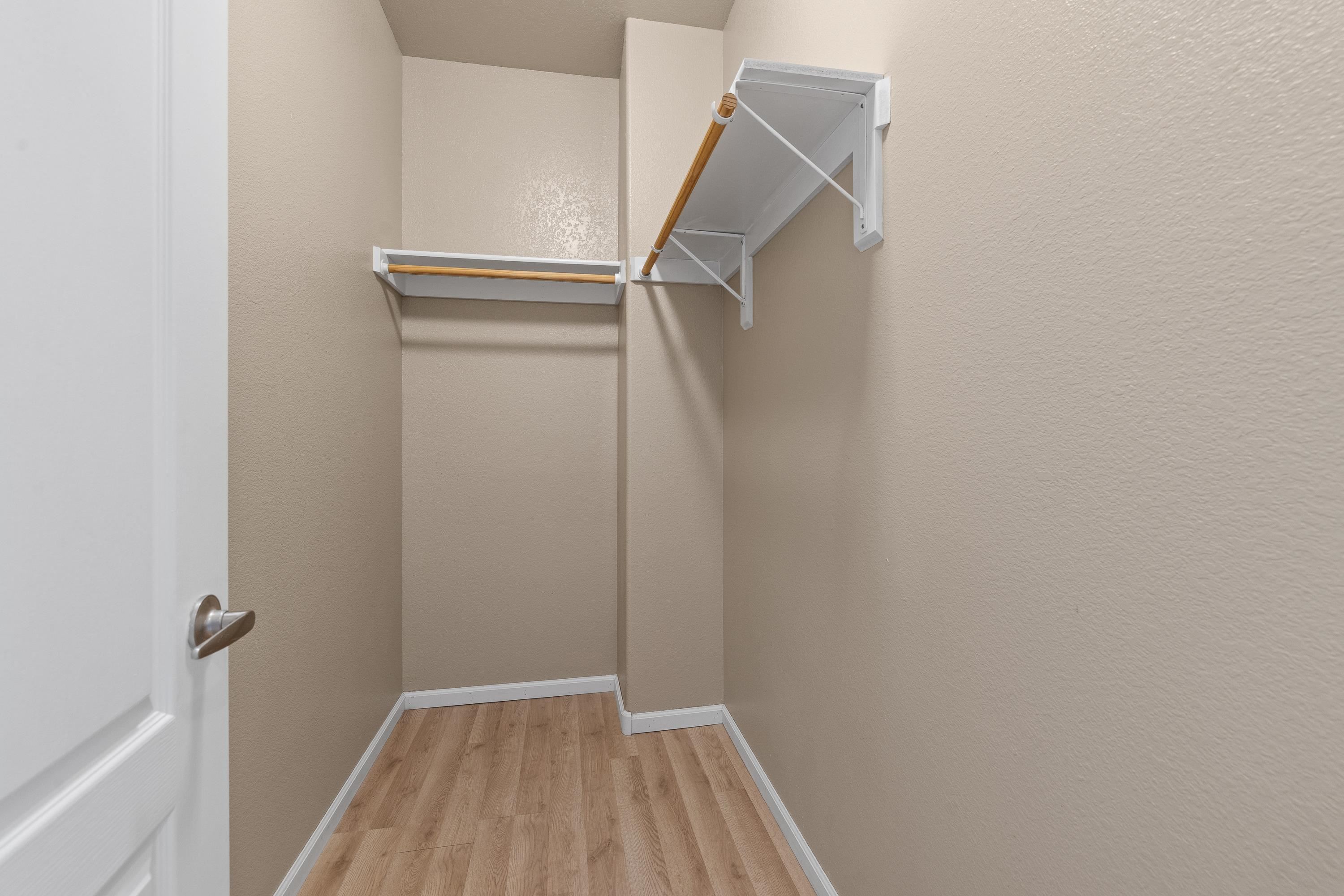 4317 Donegal Way Property Photo 19