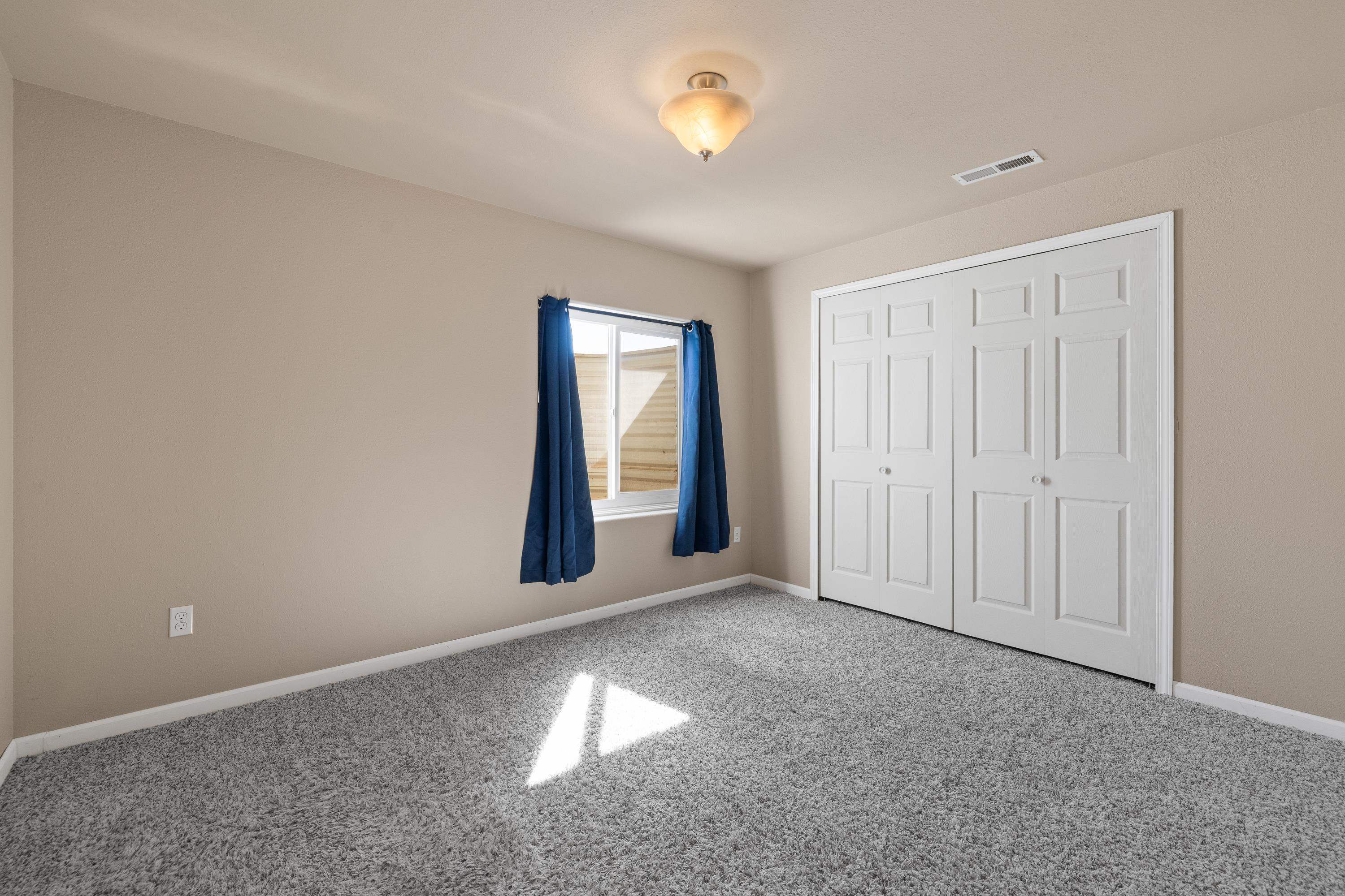 4317 Donegal Way Property Photo 23