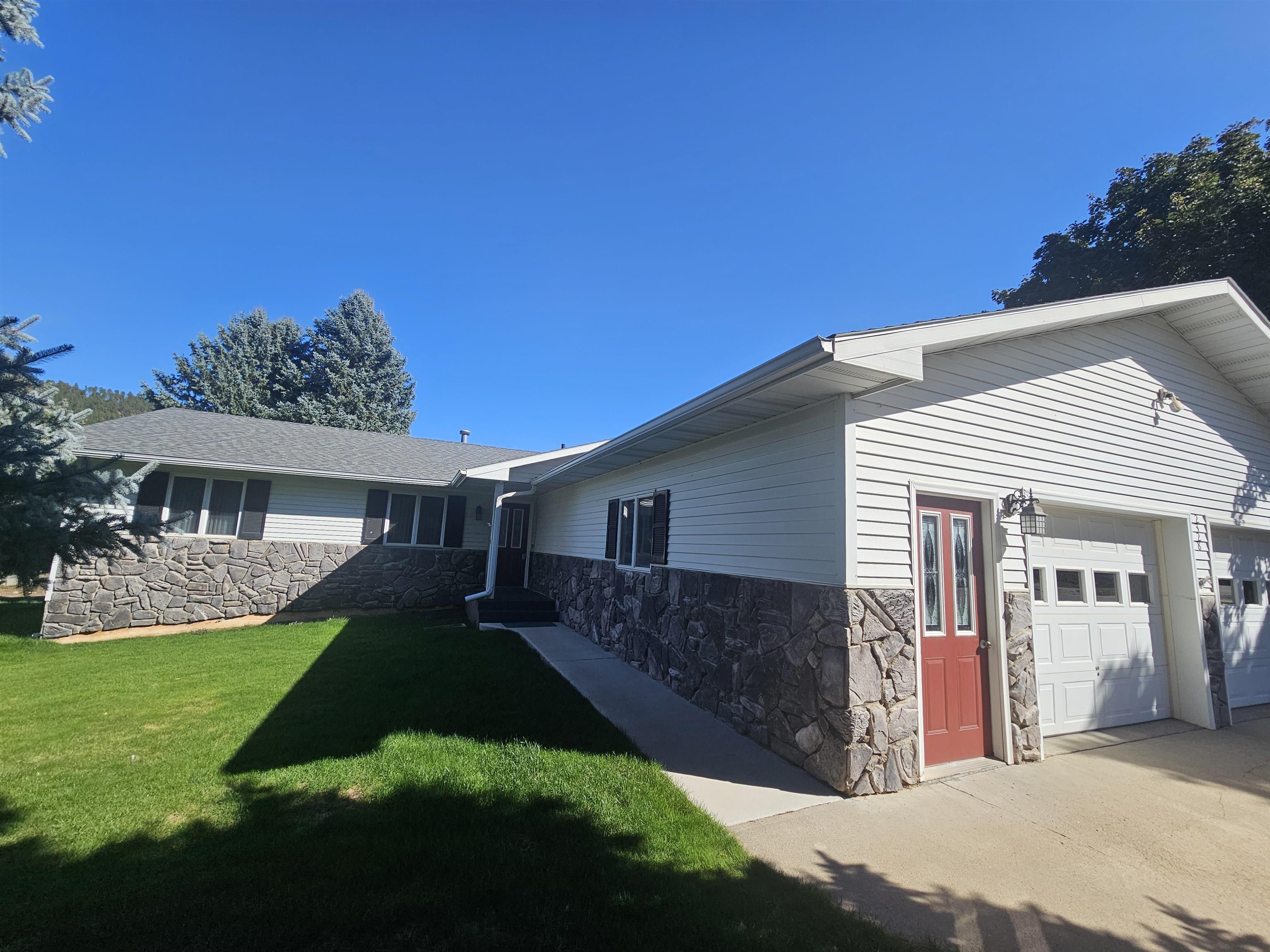 2328 Baldwin Street Property Photo 1
