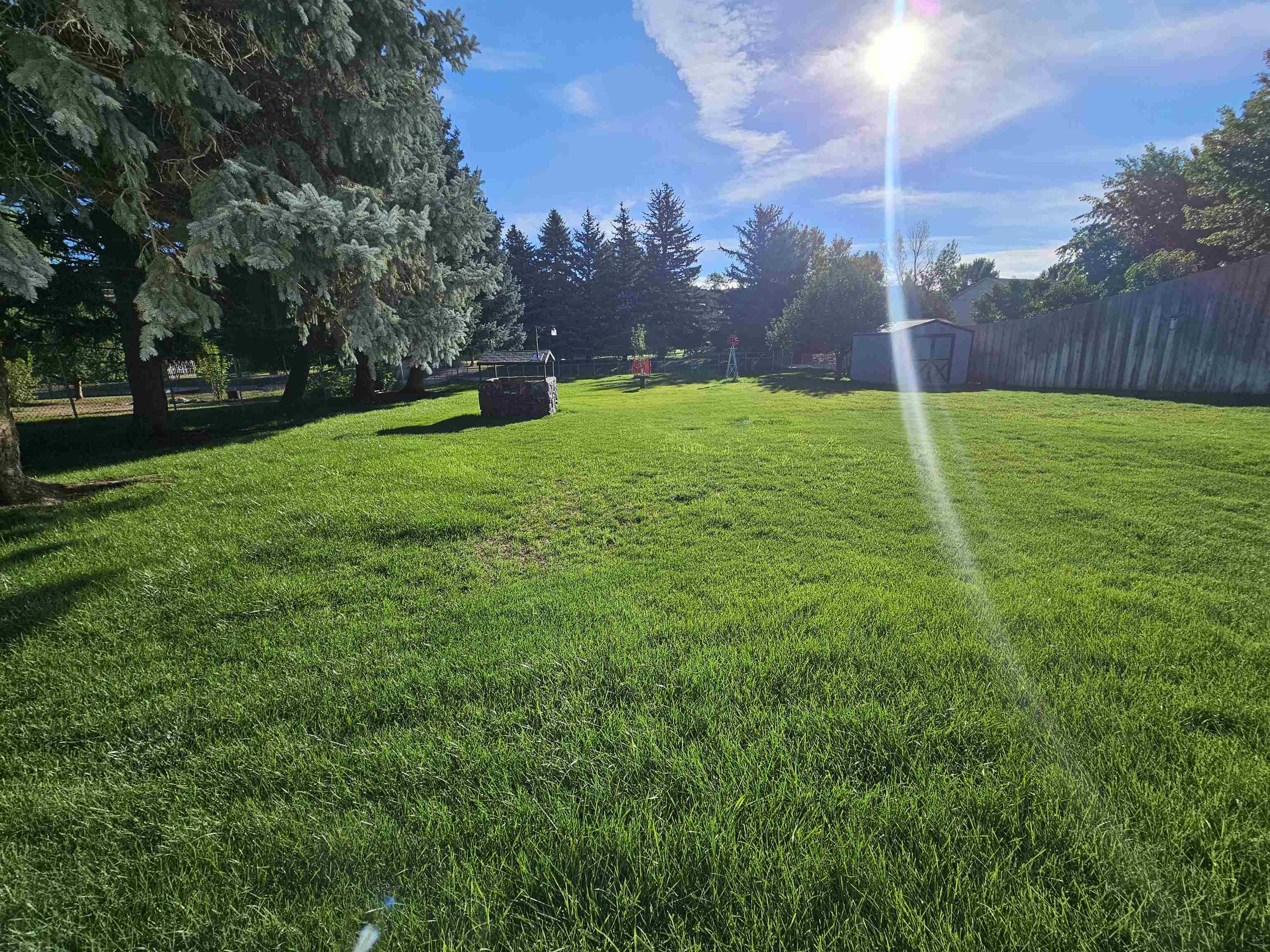 2328 Baldwin Street Property Photo 6